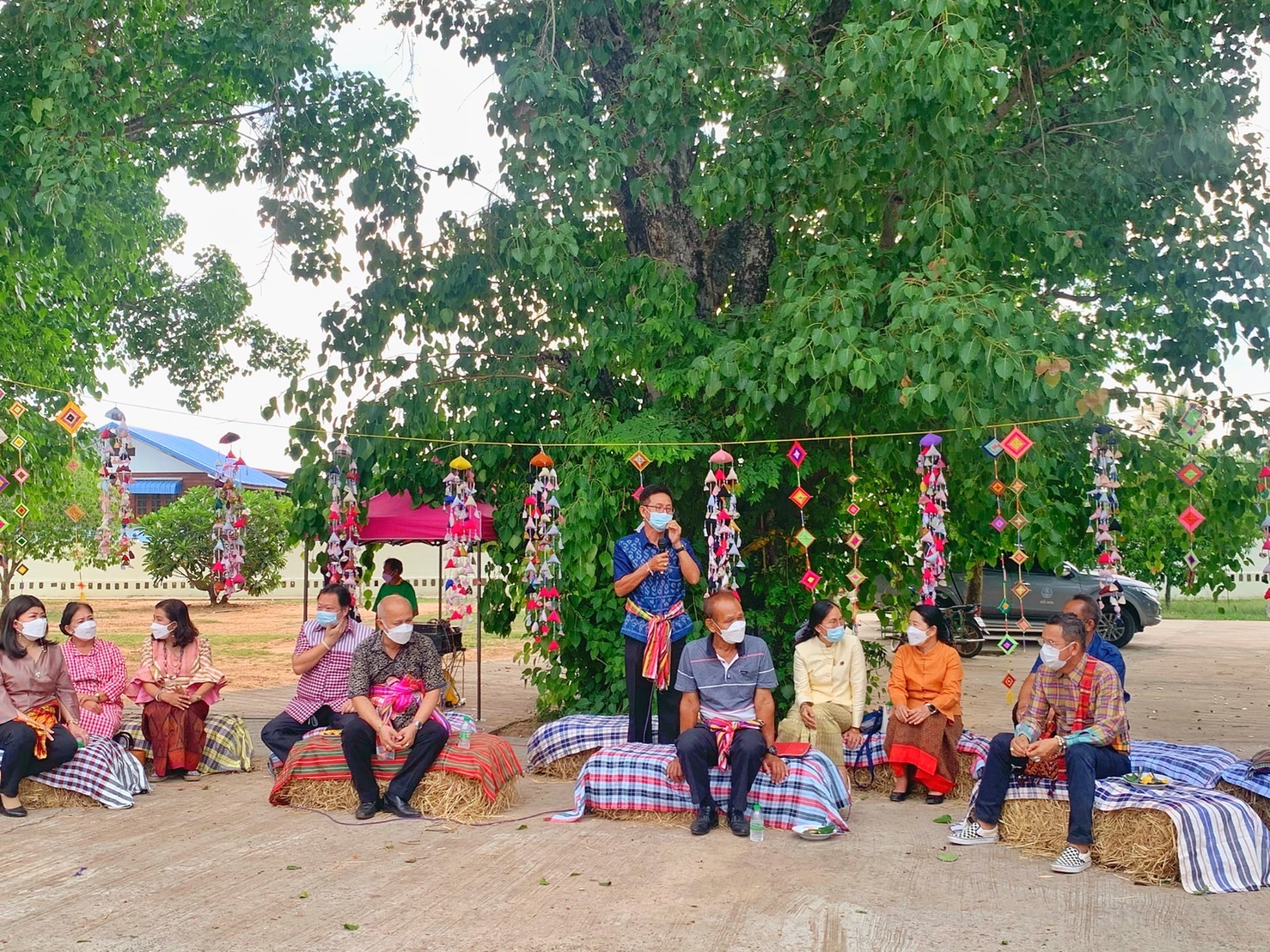 รองอธิบดีกรมการพัฒนาชุมชน นำทีมผู้บริหาร พช. ลงพื้นที่ติดตามการดำเนินงานบริษัท ประชารัฐรักสามัคคีมหาสารคาม(วิสาหกิจเพื่อสังคม) จำกัด
