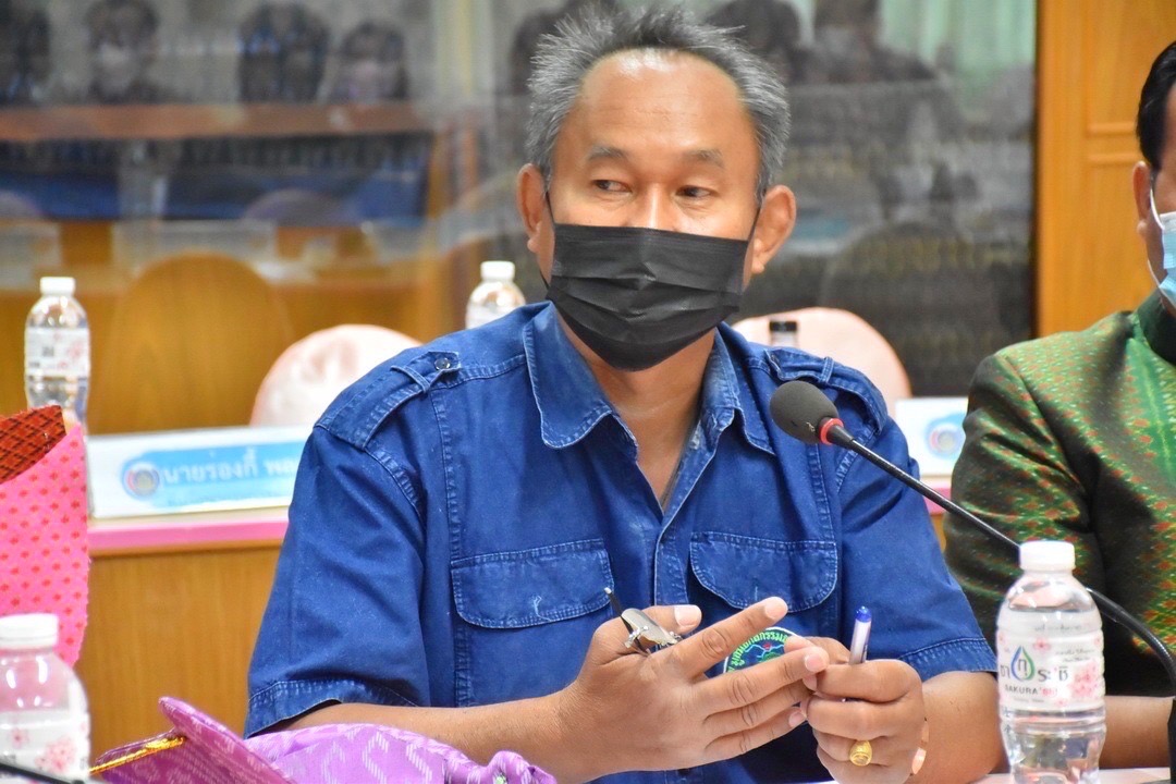 ทีมผู้บริหารกรมการพัฒนาชุมชน ร่วมประชุมเพื่อรับฟังผลการขับเคลื่อนการดำเนินงานบริษัท ประชารัฐรักสามัคคีมหาสารคาม(วิสาหกิจเพื่อสังคม) จำกัด