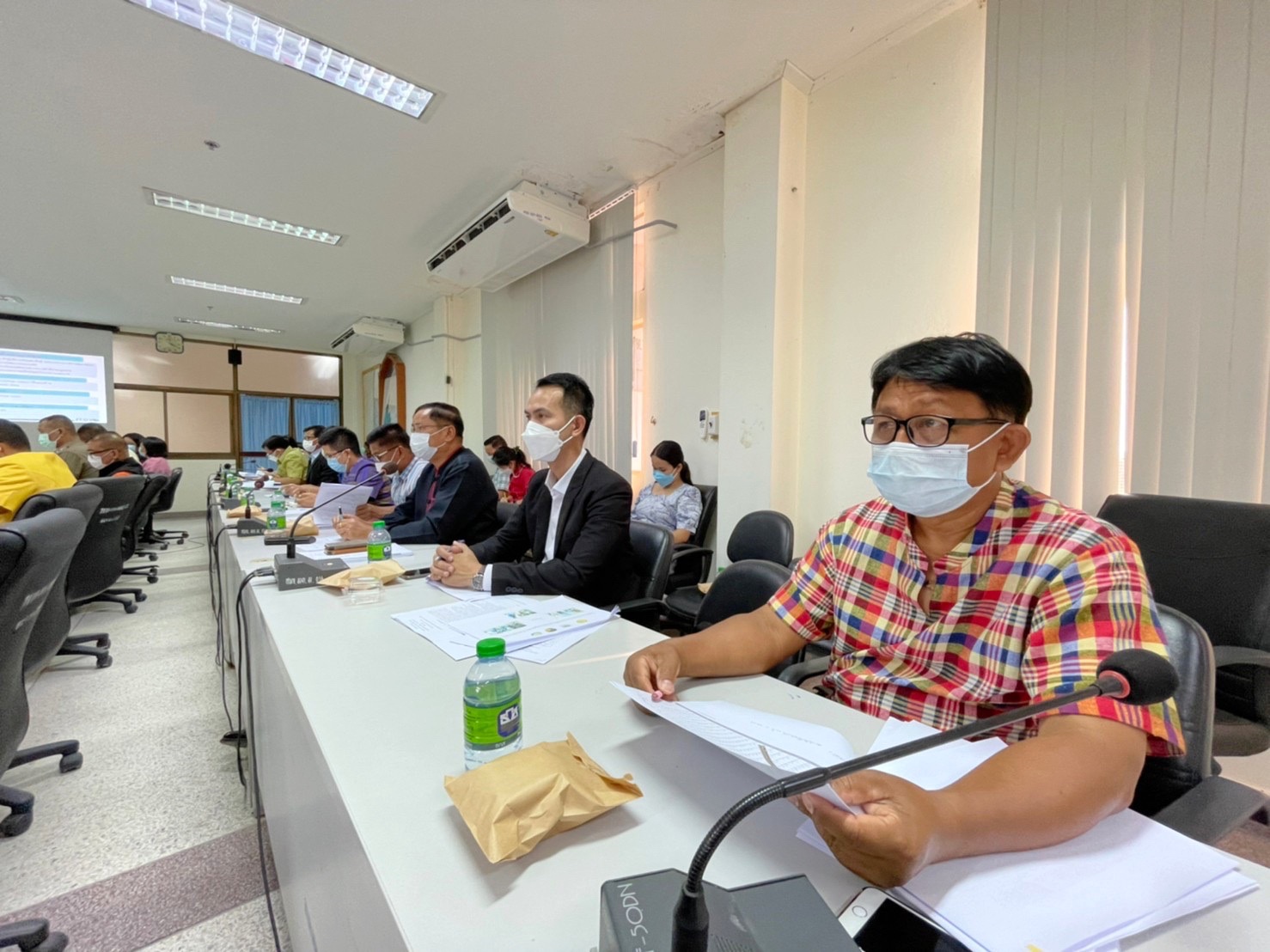 พช.มหาสารคามประชุมคณะกรรมการบริหารศูนย์อำนวยการขจัดความยากจนและพัฒนาคนทุกช่วงวัยอย่างยั่งยืนตามหลักปรัชญาของเศรษฐกิจพอเพียงจังหวัดมหาสารคาม (คจพ.จ.)