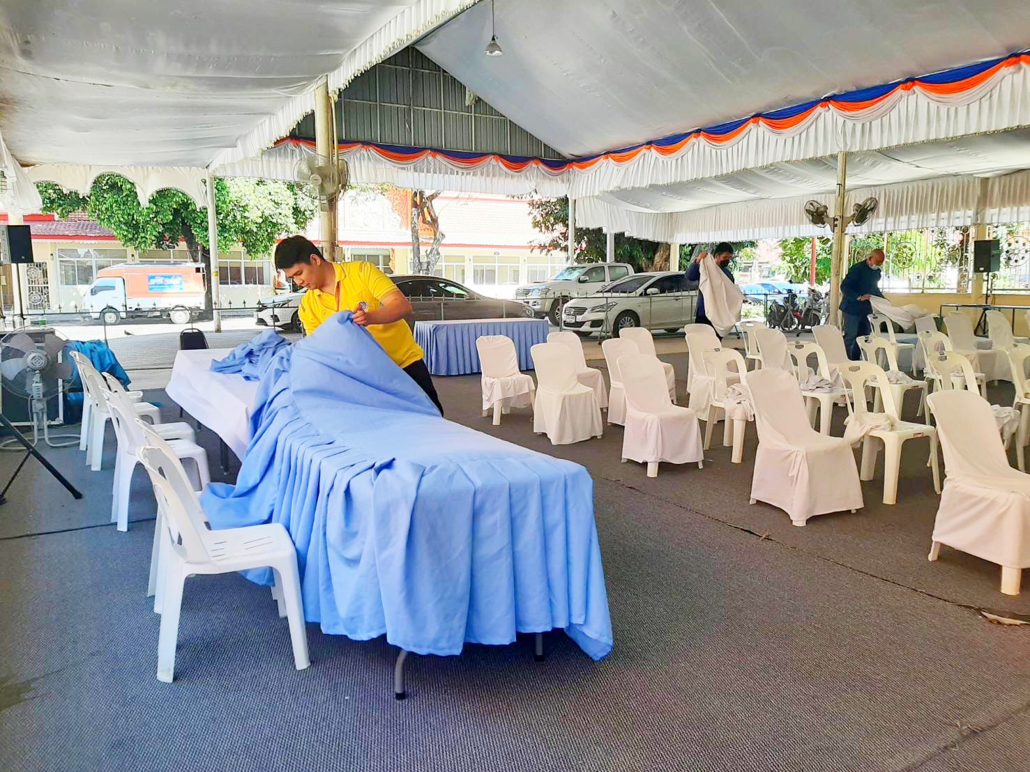 พช.มหาสารคามจัดเตรียมสถานที่ดำเนินโครงการ “ทอดผ้าป่าสมทบกองทุนพัฒนาเด็กชนบท ในพระราชูปถัมภ์ สมเด็จพระเทพรัตนราชสุดาฯ สยามบรมราชกุมารี”