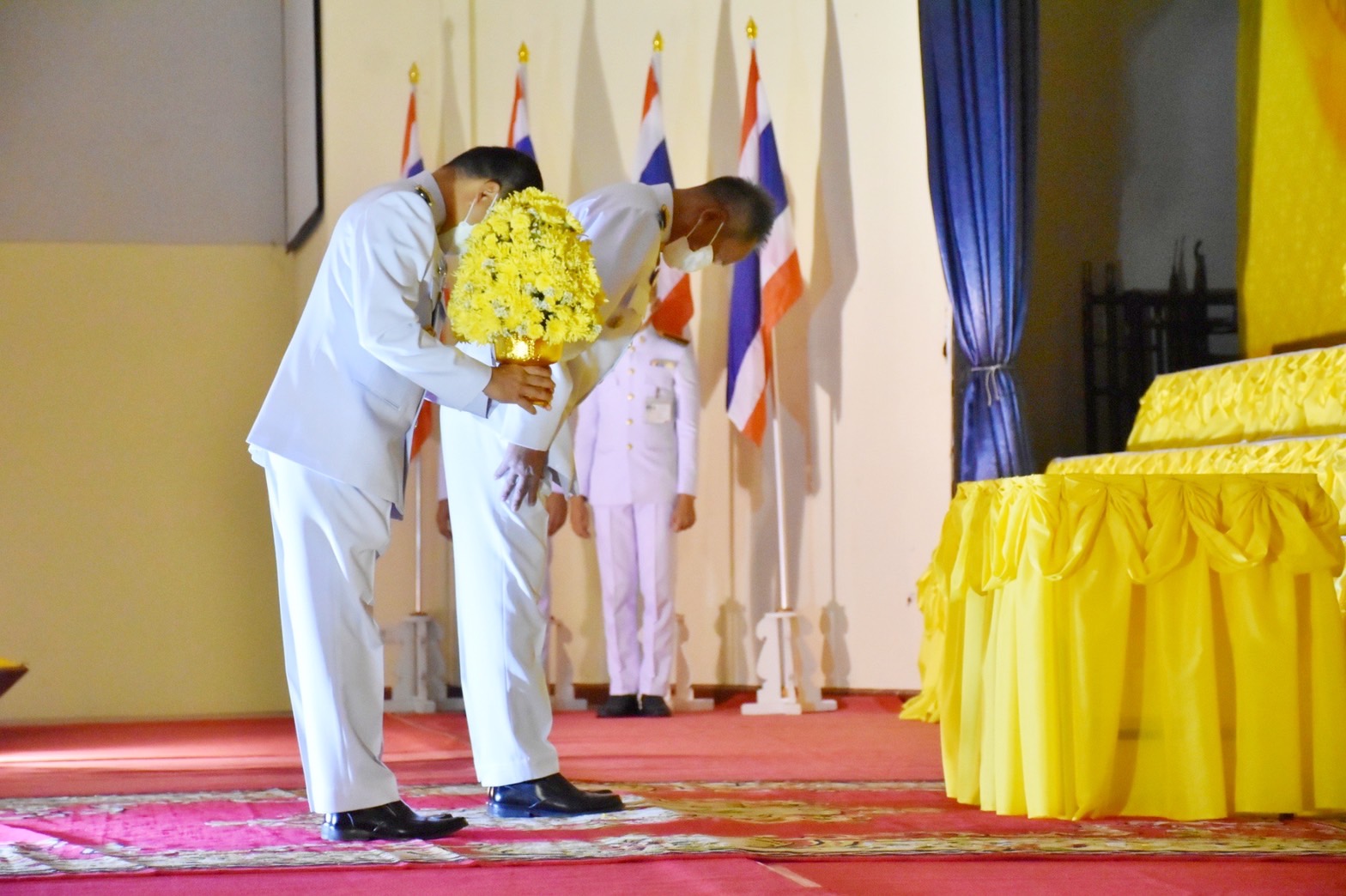 พช.มหาสารคาม เข้าร่วมงานรัฐพิธีถวายราชสักการะเนื่องใน “วันพระบาทสมเด็จพระพุทธยอดฟ้าจุฬาโลกมหาราชและวันที่ระลึกมหาจักรีบรมราชวงศ์”