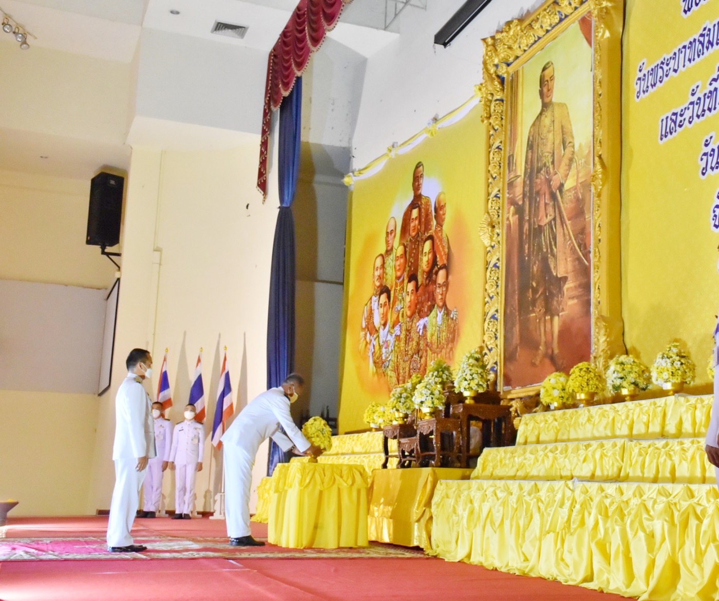 พช.มหาสารคาม เข้าร่วมงานรัฐพิธีถวายราชสักการะเนื่องใน “วันพระบาทสมเด็จพระพุทธยอดฟ้าจุฬาโลกมหาราชและวันที่ระลึกมหาจักรีบรมราชวงศ์”