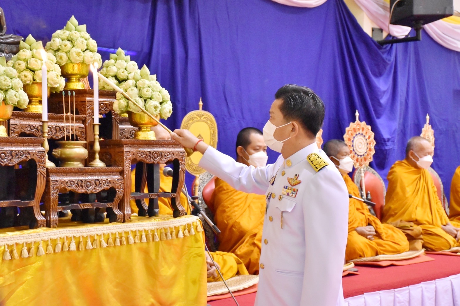 พช.มหาสารคาม เข้าร่วมงานรัฐพิธีถวายราชสักการะเนื่องใน “วันพระบาทสมเด็จพระพุทธยอดฟ้าจุฬาโลกมหาราชและวันที่ระลึกมหาจักรีบรมราชวงศ์”