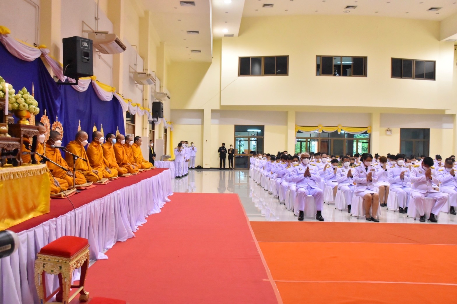 พช.มหาสารคาม เข้าร่วมงานรัฐพิธีถวายราชสักการะเนื่องใน “วันพระบาทสมเด็จพระพุทธยอดฟ้าจุฬาโลกมหาราชและวันที่ระลึกมหาจักรีบรมราชวงศ์”