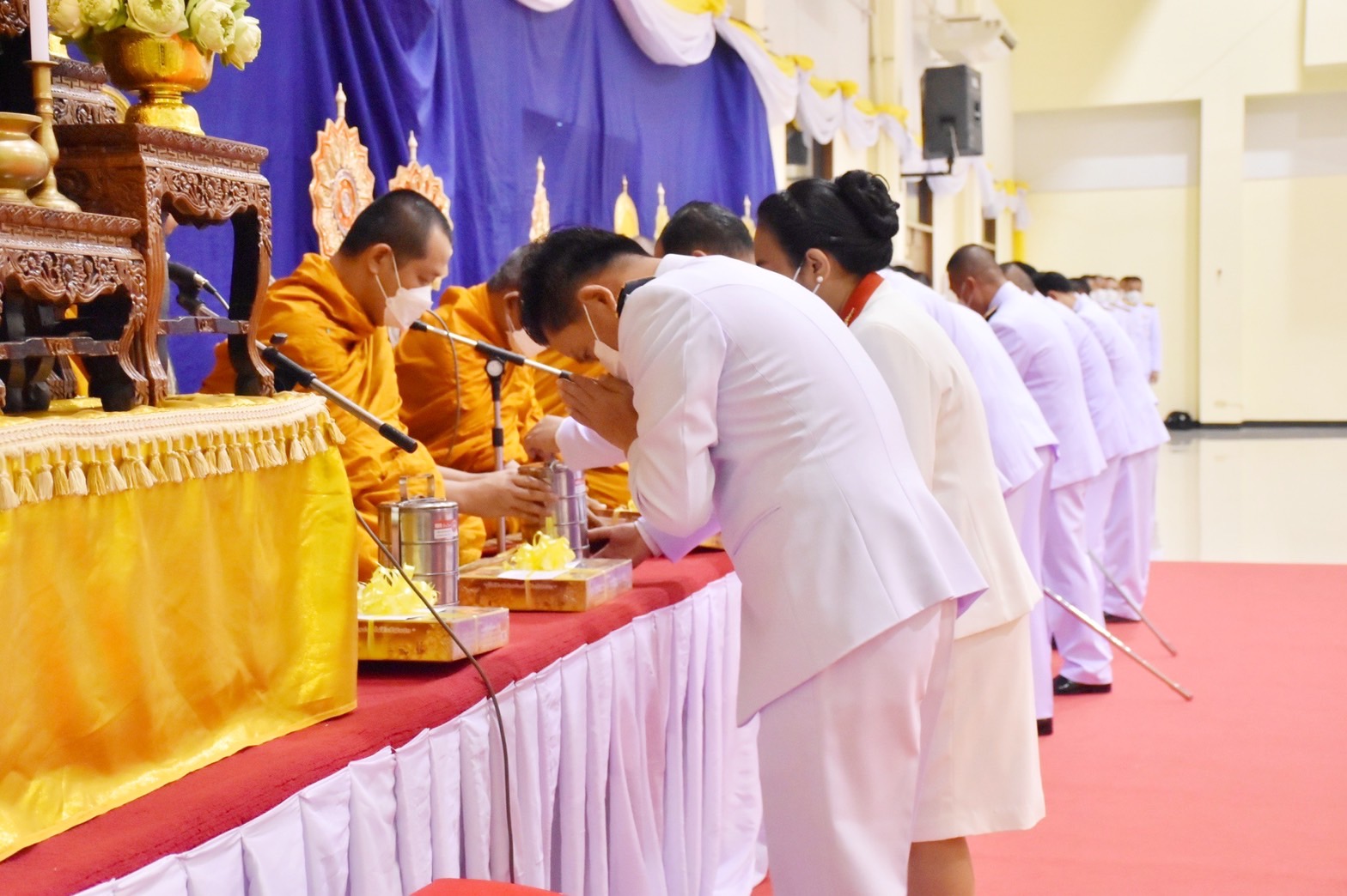 พช.มหาสารคาม เข้าร่วมงานรัฐพิธีถวายราชสักการะเนื่องใน “วันพระบาทสมเด็จพระพุทธยอดฟ้าจุฬาโลกมหาราชและวันที่ระลึกมหาจักรีบรมราชวงศ์”