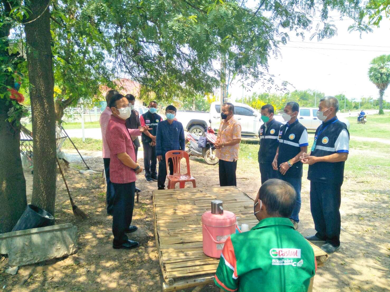 ผู้ตรวจราชการกรมการพัฒนาชุมชน ร่วมกับทีมปฏิบัติการแก้จนฯ ลงพื้นที่ติดตามเยี่ยมเยียนครัวเรือนเป้าหมาย อำเภอวาปีปทุม จังหวัดมหาสารคาม
