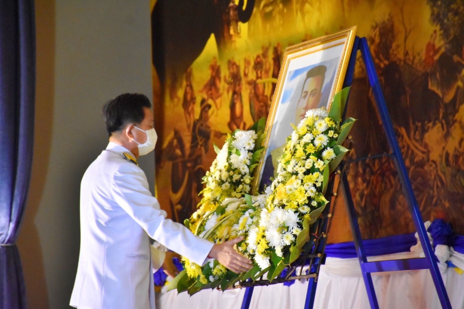 พช.มหาสารคาม เข้าร่วมพิธีถวายราชสักการะเนื่องใน “วันคล้ายวันสวรรคตสมเด็จพระนเรศวรมหาราช”