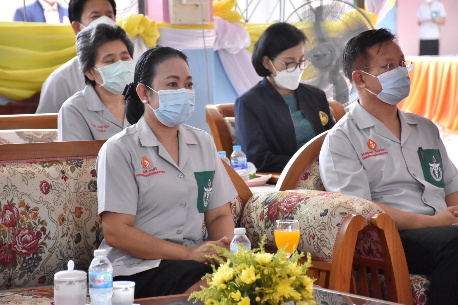 พช.มหาสารคาม ร่วมมอบทุนอุปการะเด็กจากกองทุนพัฒนาเด็กชนบท ในพระราชูปถัมภ์สมเด็จพระเทพรัตนราชสุดาฯ สยามบรมราชกุมารี ในโครงการปกป้องและเชิดชูสถาบันพระมหากษัตริย์ ฯ (จังหวัดเคลื่อนที่)