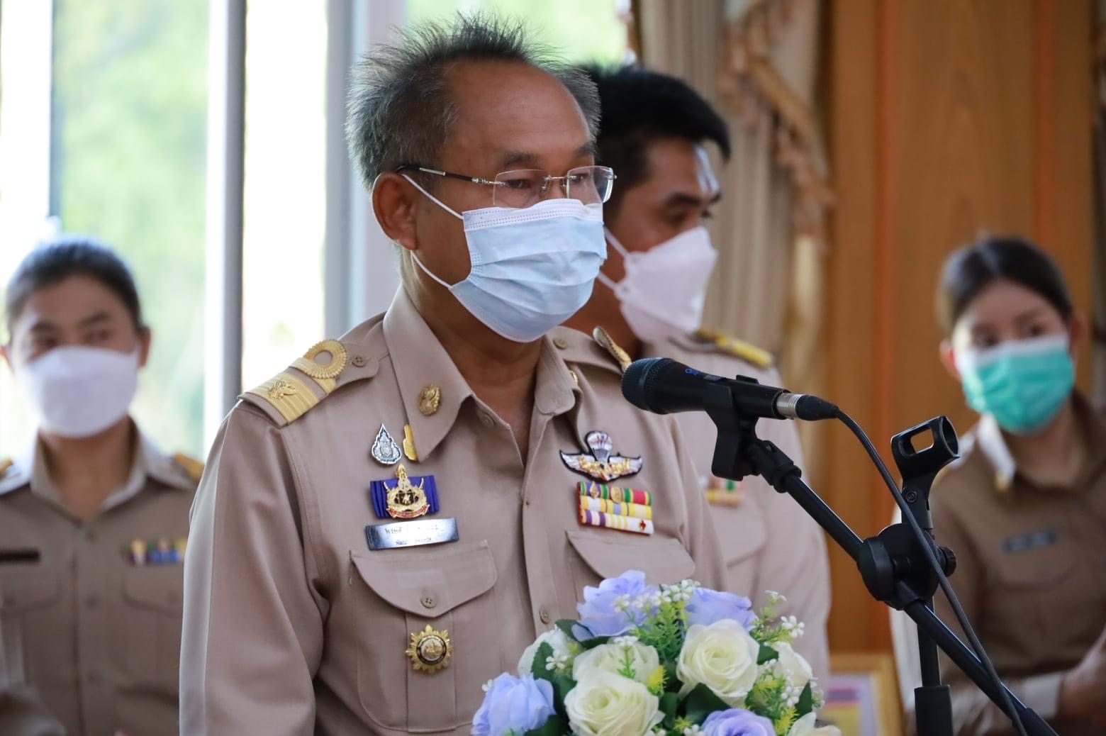 จังหวัดมหาสารคาม จัดพิธีมอบใบประกาศเกียรติบัตรให้แก่หมู่บ้านกองทุนแม่ของแผ่นดินดีเด่นระดับจังหวัด ประจำปี 2565จังหวัดมหาสารคาม จัดพิธีมอบใบประกาศเกียรติบัตรให้แก่หมู่บ้านกองทุนแม่ของแผ่นดินดีเด่นระดับจังหวัด ประจำปี 2565