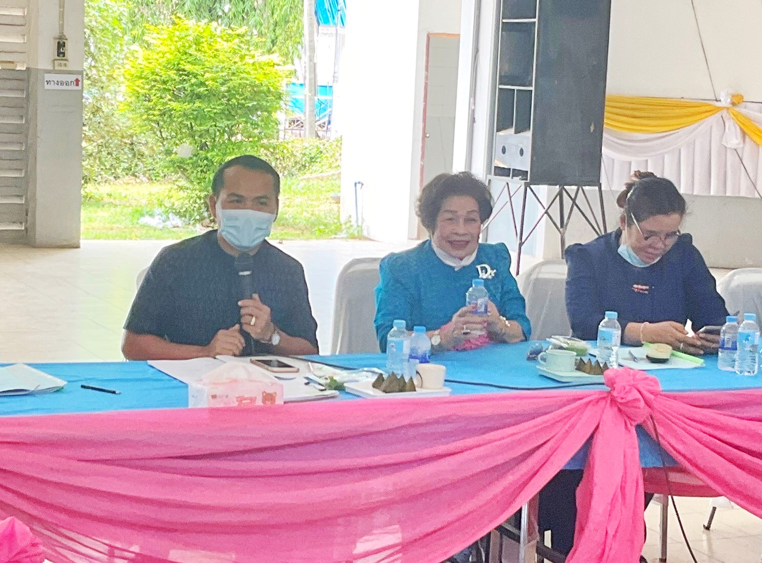 พช.มหาสารคาม คัดเลือกคนกองทุนพัฒนาบทบาทสตรีดีเด่นระดับจังหวัด ตามโครงการเชิดชูเกียรติคนกองทุนพัฒนาบทบาทสตรี ประจำปี 2565 ณ อำเภอกันทรวิชัย จังหวัดมหาสารคาม