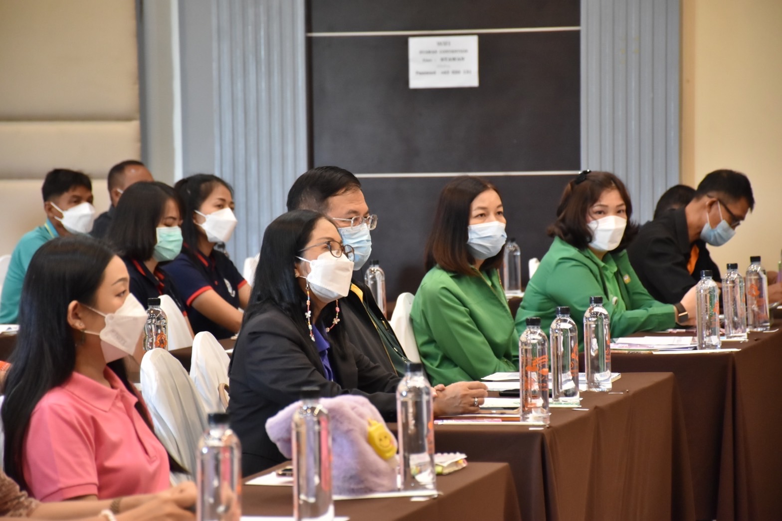 พช.มหาสารคามร่วมประชุมส่งเสริมวินัยการออมกับ กอช. ในระดับพื้นที่และการอบรมตัวแทน กอช. ประจำหมู่บ้าน ครั้งที่1/2565 ณ จังหวัดมหาสารคาม