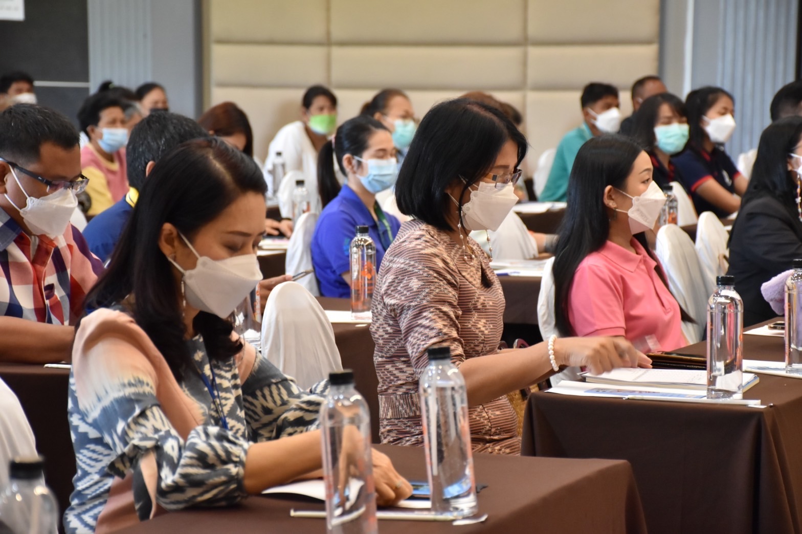 พช.มหาสารคามร่วมประชุมส่งเสริมวินัยการออมกับ กอช. ในระดับพื้นที่และการอบรมตัวแทน กอช. ประจำหมู่บ้าน ครั้งที่1/2565 ณ จังหวัดมหาสารคาม