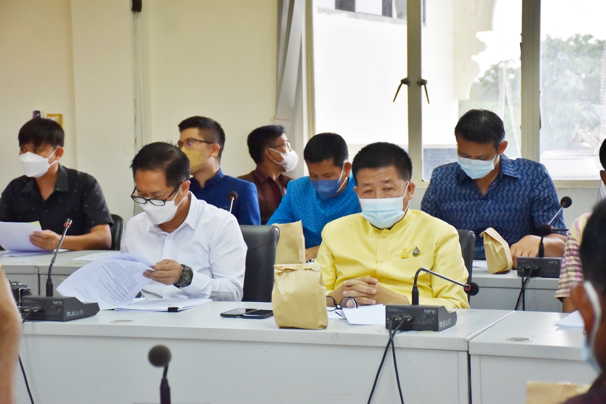 ผู้ว่าราชการจังหวัดมหาสารคามประชุมคณะกรรมการบริหารศูนย์อำนวยการขจัดความยากจนและพัฒนาคนทุกช่วงวัยอย่างยั่งยืนตามหลักปรัชญาของเศรษฐกิจพอเพียงจังหวัดมหาสารคาม (คจพ.จ)