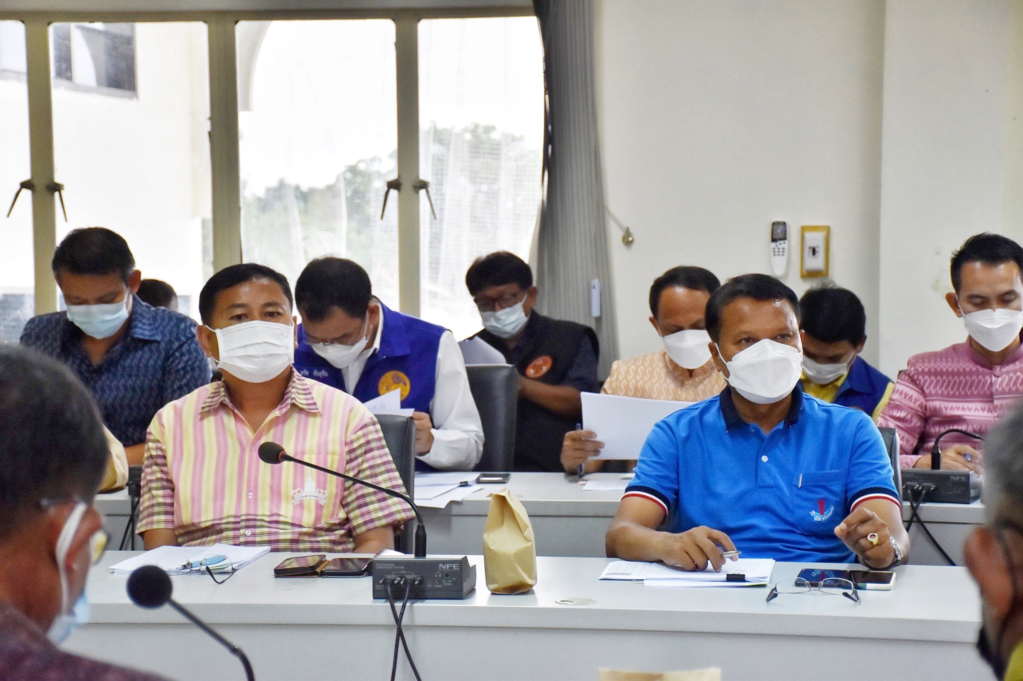 ผู้ว่าราชการจังหวัดมหาสารคามประชุมคณะกรรมการบริหารศูนย์อำนวยการขจัดความยากจนและพัฒนาคนทุกช่วงวัยอย่างยั่งยืนตามหลักปรัชญาของเศรษฐกิจพอเพียงจังหวัดมหาสารคาม (คจพ.จ)