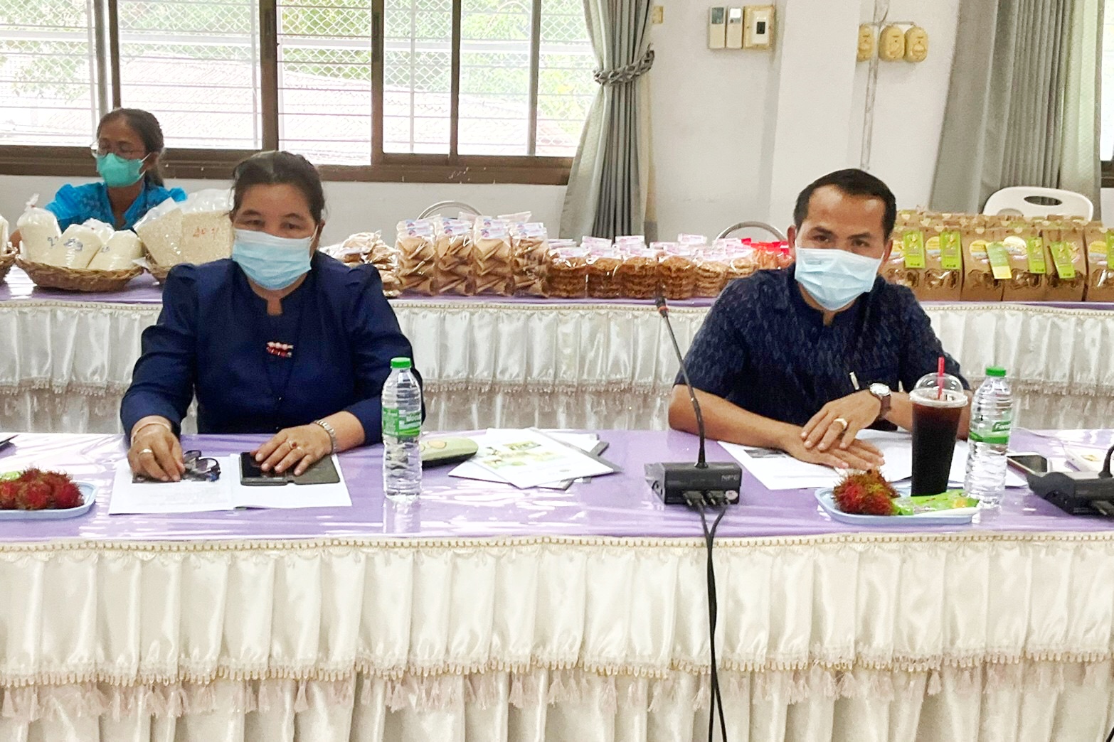 พช.มหาสารคาม คัดเลือกคนกองทุนพัฒนาบทบาทสตรีดีเด่นระดับจังหวัด ตามโครงการเชิดชูเกียรติคนกองทุนพัฒนาบทบาทสตรี ประจำปี 2565 ณ อำเภอแกดำ จังหวัดมหาสารคาม