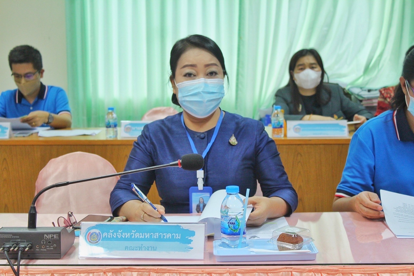 รองผู้ว่าราชการจังหวัดมหาสารคาม “ประชุมคณะทำงานรับผิดชอบตามมิติของปัญหาการขจัดความยากจนและพัฒนาคนทุกช่วงวัยอย่างยั่งยืน ตามหลักปรัชญาของเศรษฐกิจพอเพียงจังหวัดมหาสารคาม” (มิติปัญหาด้านสุขภาพ มิติด้านการศึกษา  และมิติด้านการเข้าถึงบริการภาครัฐ)