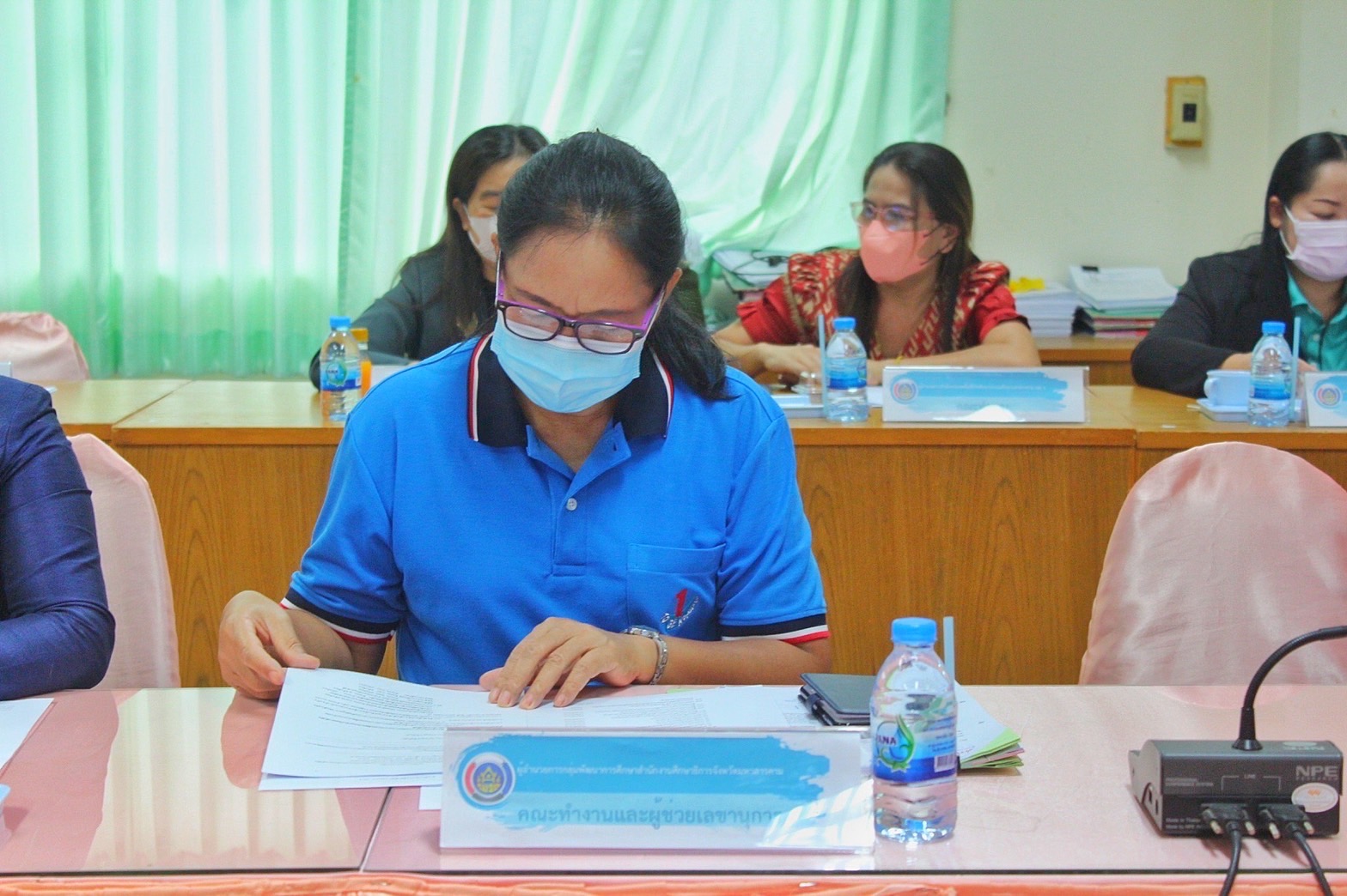 รองผู้ว่าราชการจังหวัดมหาสารคาม “ประชุมคณะทำงานรับผิดชอบตามมิติของปัญหาการขจัดความยากจนและพัฒนาคนทุกช่วงวัยอย่างยั่งยืน ตามหลักปรัชญาของเศรษฐกิจพอเพียงจังหวัดมหาสารคาม” (มิติปัญหาด้านสุขภาพ มิติด้านการศึกษา  และมิติด้านการเข้าถึงบริการภาครัฐ)