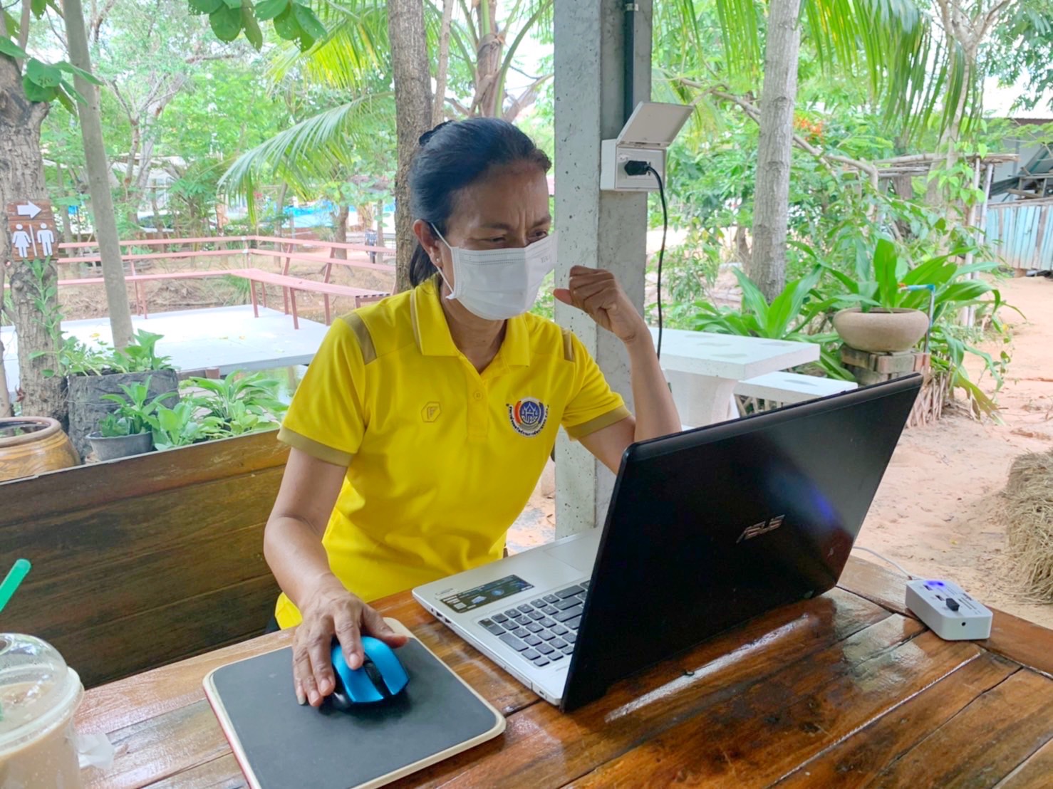 พช.มหาสารคามลงพื้นที่เตรียมความพร้อมทดสอบระบบ ในการประกวดผู้นำจิตอาสาพัฒนาชุมชนดีเด่น โครงการเสริมสร้างและพัฒนาผู้นำการเปลี่ยนแปลง ประจำปีงบประมาณ พ.ศ.2565 ผ่านระบบ Zoom Cloud Meeting