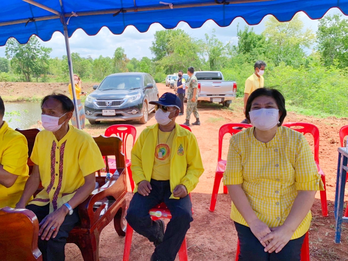 พช.รวมใจไทย ปลูกต้นไม้ เพื่อแผ่นดิน สืบสานสู่ 100 ล้านต้น
