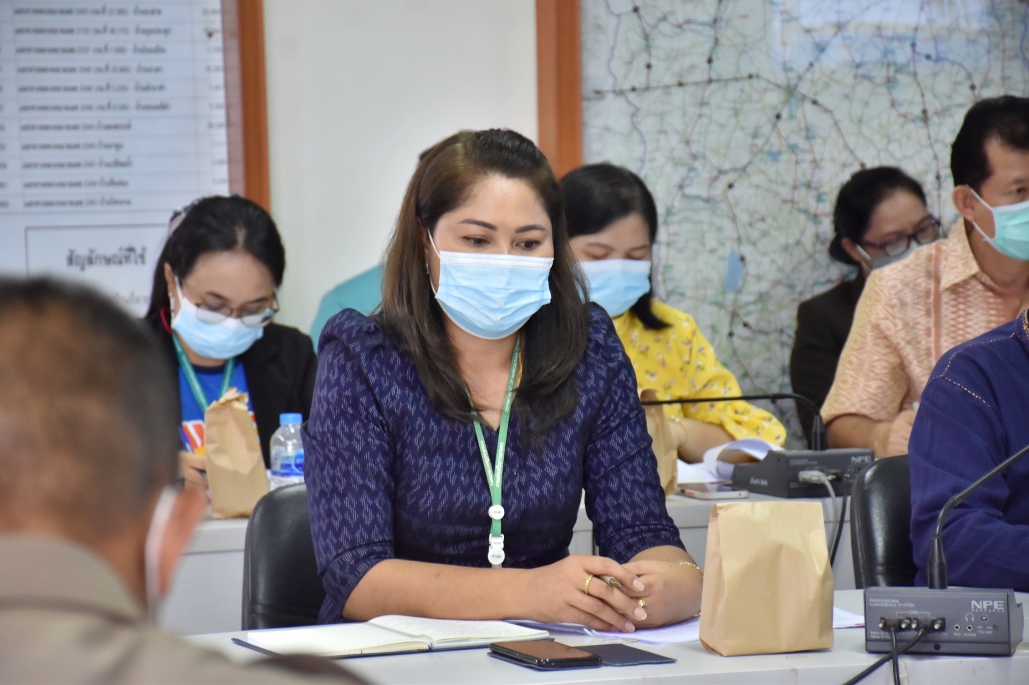 ผู้ว่าราชการจังหวัดมหาสารคามประชุมคณะกรรมการบริหารศูนย์อำนวยการขจัดความยากจนและพัฒนาคนทุกช่วงวัยอย่างยั่งยืนตามหลักปรัชญาของเศรษฐกิจพอเพียงจังหวัดมหาสารคาม (คจพ.จ)