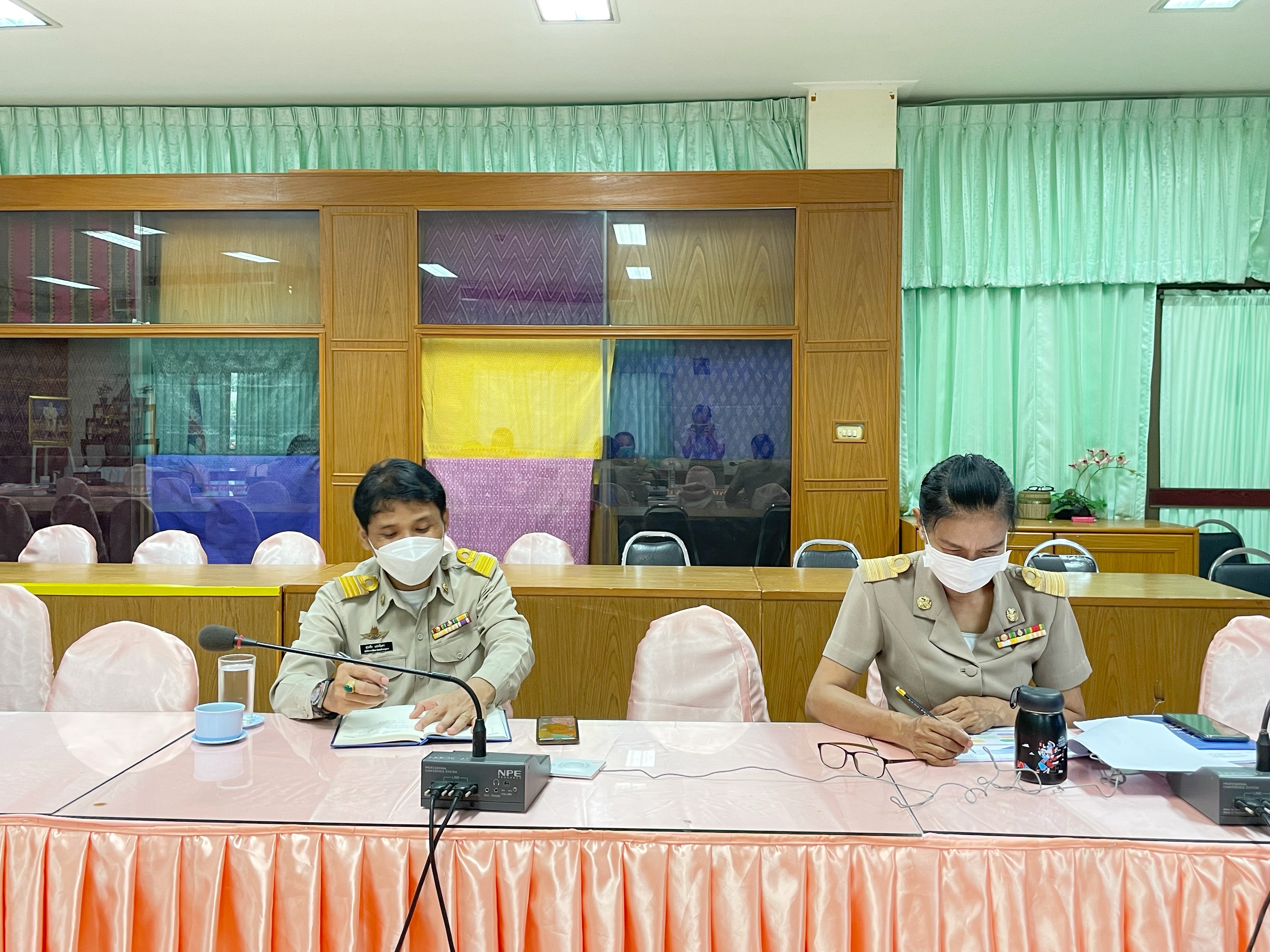 พช.มหาสารคามร่วมประชุมกรมการพัฒนาชุมชน ประจำเดือนพฤษภาคม 2565 ผ่านระบบการประชุมทางไกล(Video Conference)