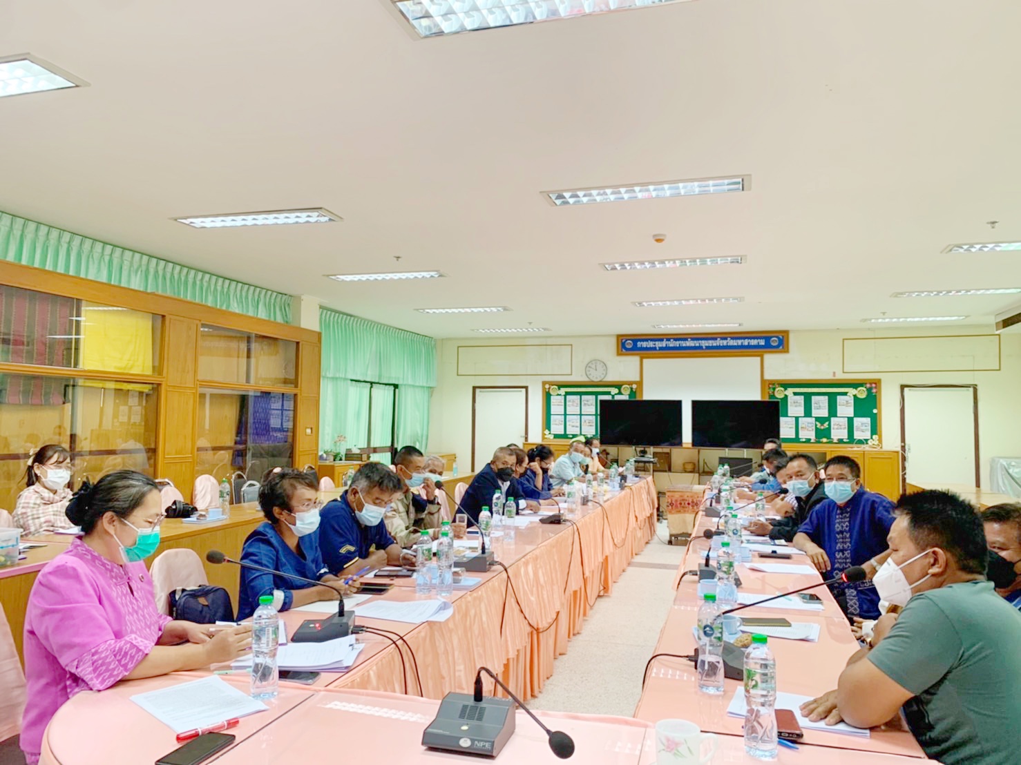 พช.มหาสารคามประชุมการจัดตั้งคณะกรรมการเครือข่าย โคก หนอง นา พัฒนาชุมชน จังหวัดมหาสารคาม ครั้งที่ ๑/๒๕๖๕