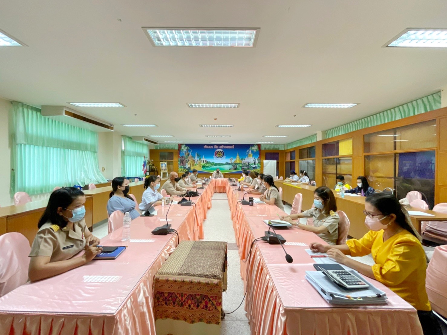 พจ.มหาสารคาม ประชุมข้อราชการสำคัญเพื่อขับเคลื่อนการดำเนินงานพัฒนาชุมชน