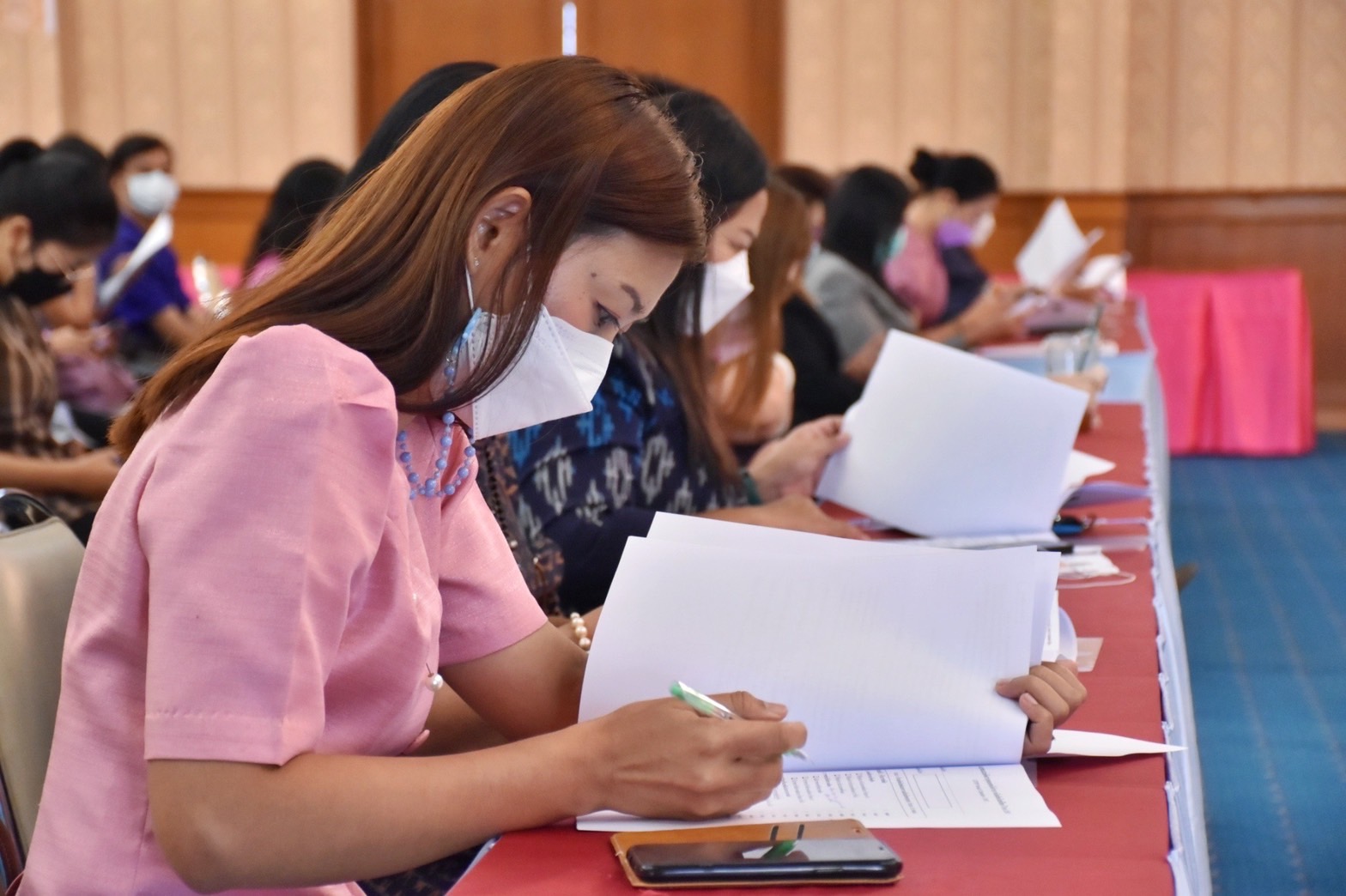 พช.มหาสารคาม จัดประชุมชี้แจงกรอบแนวทางหลักเกณฑ์การคัดสรรสุดยอดหนึ่งตำบล หนึ่งผลิตภัณฑ์ไทย ปี พ.ศ. 2565 (OTOP Product Champion : OPC) จังหวัดมหาสารคาม