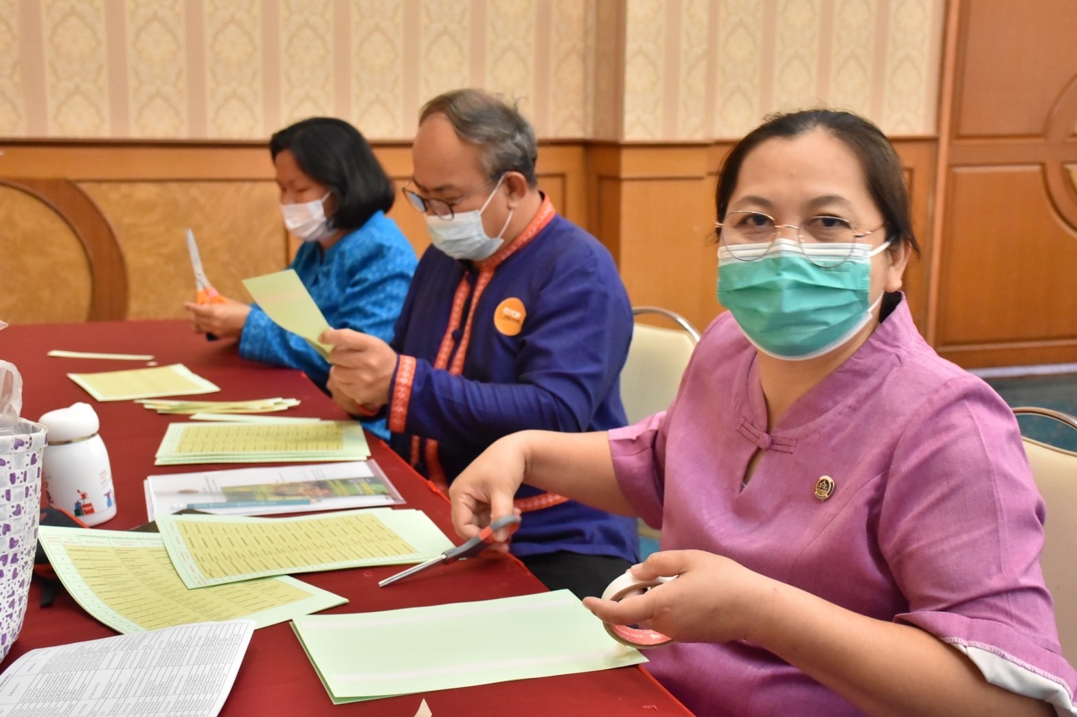 พช.มหาสารคาม จัดประชุมชี้แจงกรอบแนวทางหลักเกณฑ์การคัดสรรสุดยอดหนึ่งตำบล หนึ่งผลิตภัณฑ์ไทย ปี พ.ศ. 2565 (OTOP Product Champion : OPC) จังหวัดมหาสารคาม