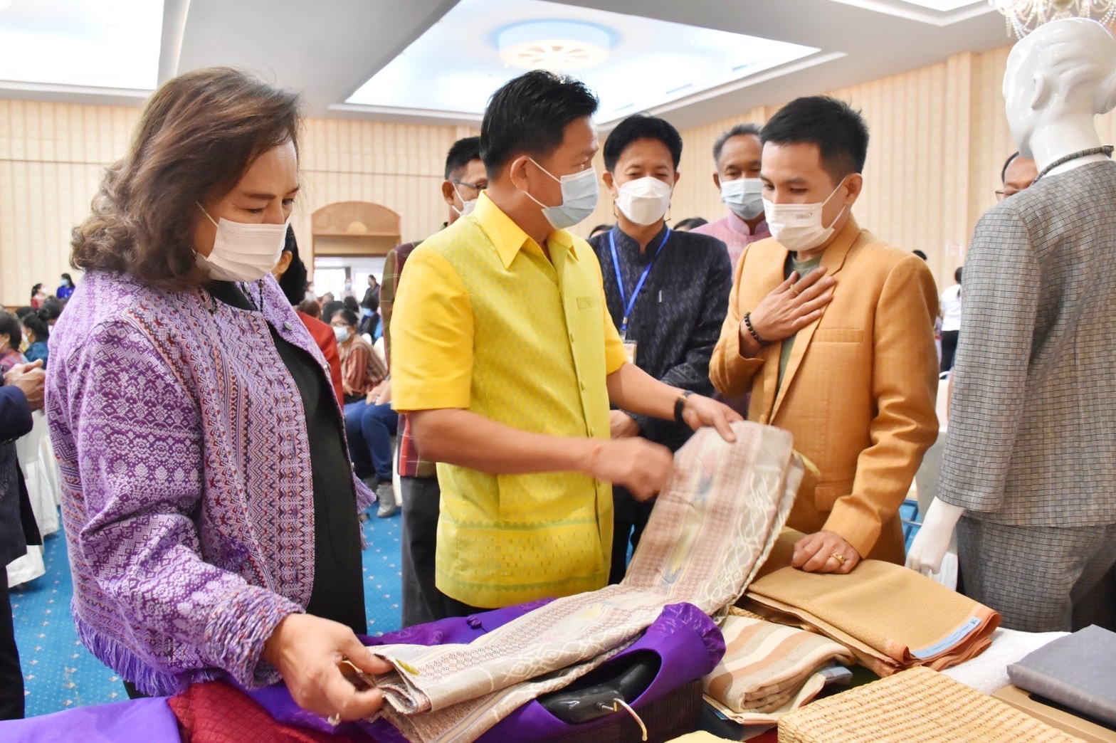 พช.มหาสารคาม จัดโครงการคัดสรรสุดยอดหนึ่งตำบล หนึ่งผลิตภัณฑ์ไทย ปี พ.ศ. 2565 (OTOP Product Champion : OPC) จังหวัดมหาสารคาม