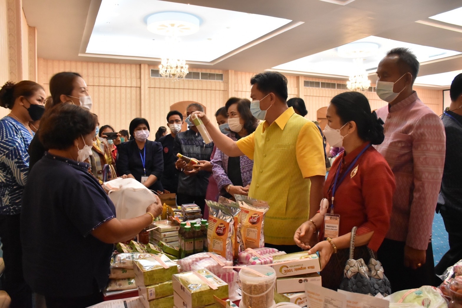 พช.มหาสารคาม จัดโครงการคัดสรรสุดยอดหนึ่งตำบล หนึ่งผลิตภัณฑ์ไทย ปี พ.ศ. 2565 (OTOP Product Champion : OPC) จังหวัดมหาสารคาม
