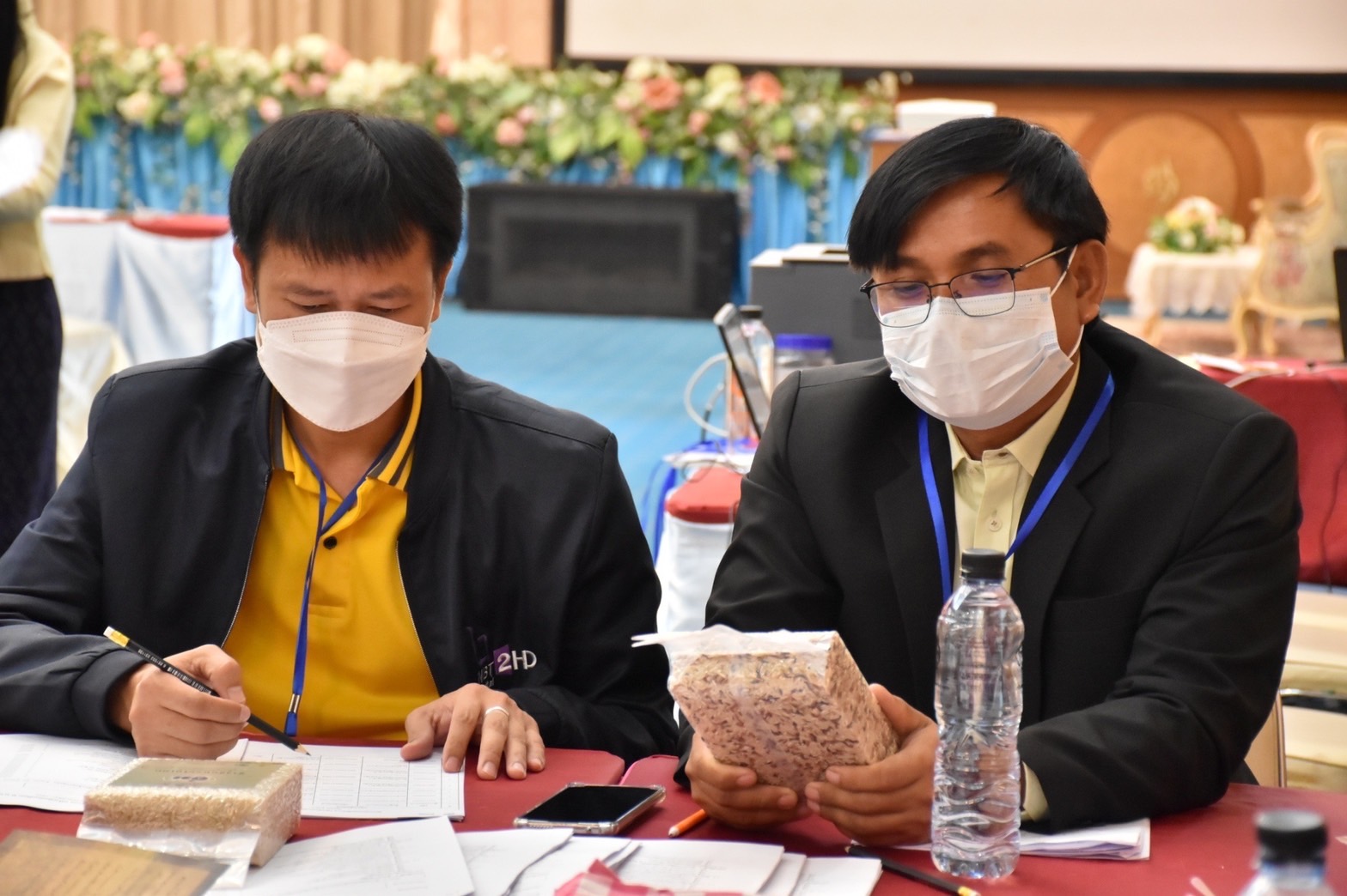 พช.มหาสารคาม จัดโครงการคัดสรรสุดยอดหนึ่งตำบล หนึ่งผลิตภัณฑ์ไทย ปี พ.ศ. 2565 (OTOP Product Champion : OPC) จังหวัดมหาสารคาม