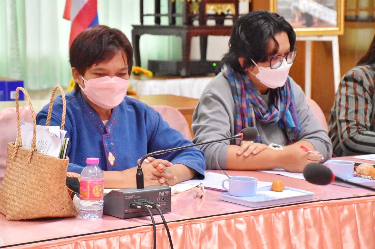 พช.มหาสารคาม ร่วมกับ คณะกรรมการเครือข่าย OTOP จังหวัดมหาสารคาม จัดประชุมเพื่อหารือขับเคลื่อนการดำเนินงาน