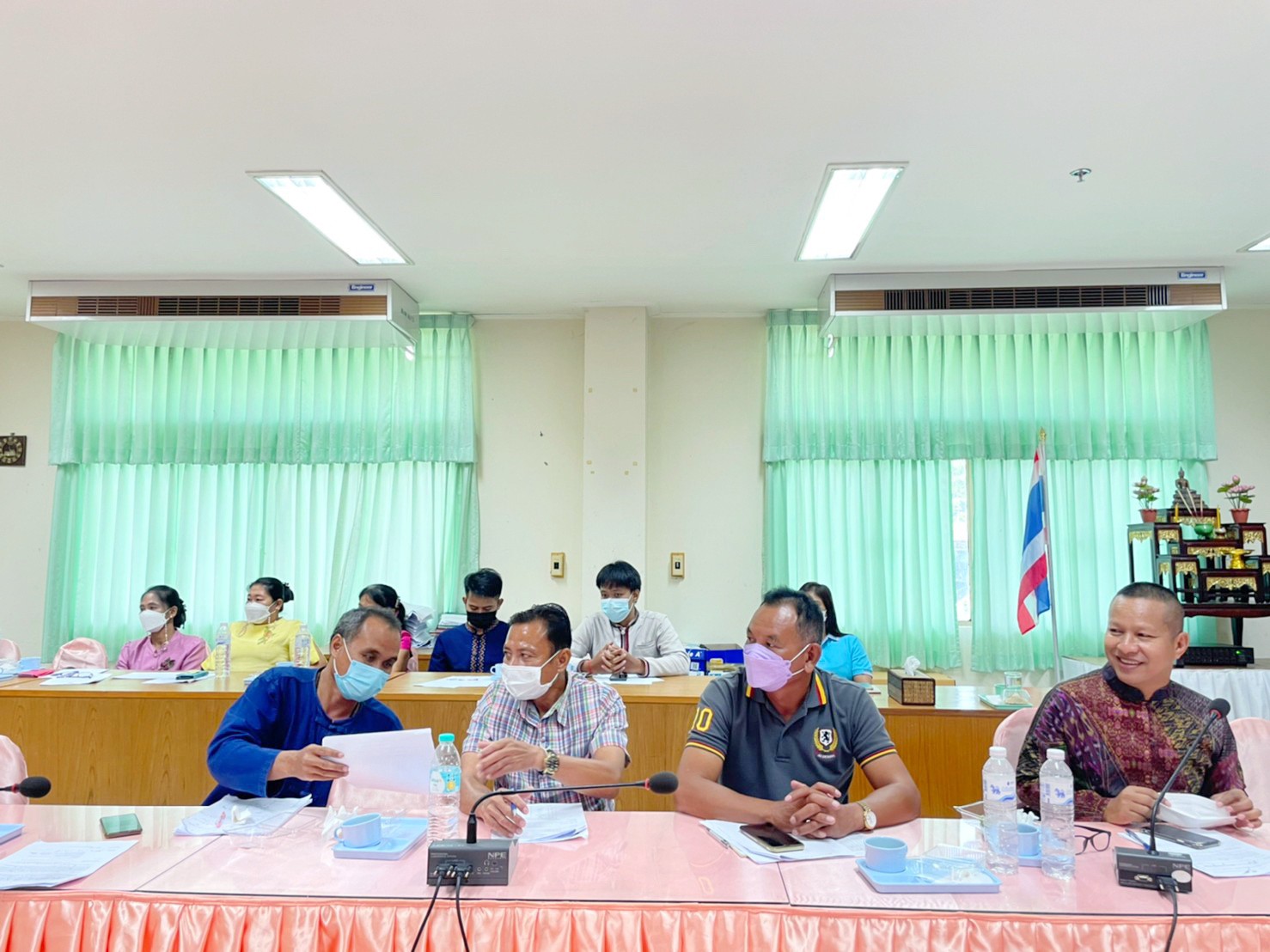 พช.มหาสารคามประชุมการจัดงานกาชาดและมหกรรมมหาสารคามเมืองแห่งสินค้าดี ก้าวสู่สากล ประจำปี ๒๕๖๕ และการประกวดผ้าลายพระราชทาน ผ้าขิดลายนารีรัตนราชกัญญา