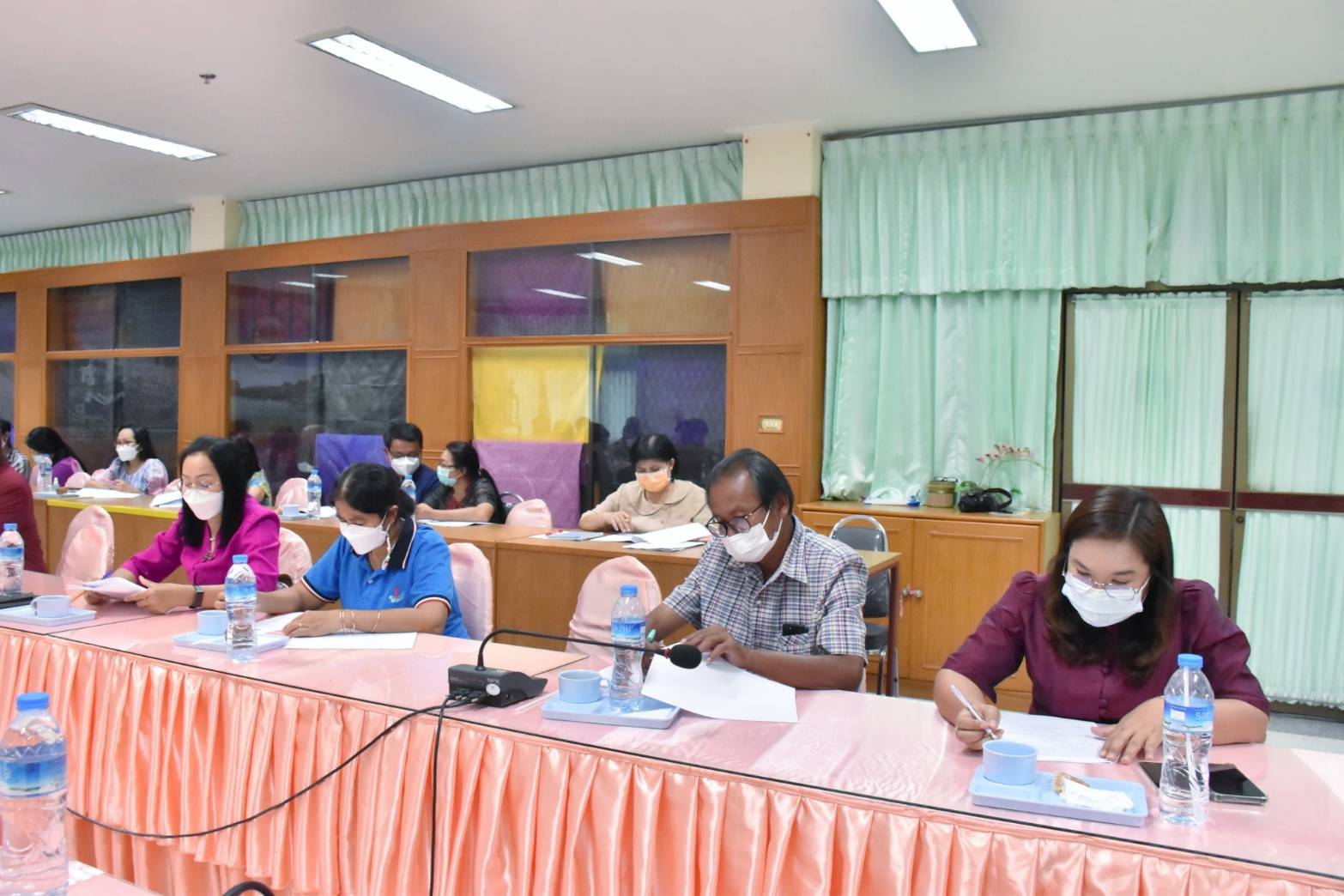 พช.มหาสารคาม ประชุมคณะกรรมการฝ่ายจัดงานเส้นสายลายผ้า ในงาน”กาชาดและมหกรรมมหาสารคามเมืองแห่งสินค้าดีก้าวสู่สากล” ประจำปี 2565