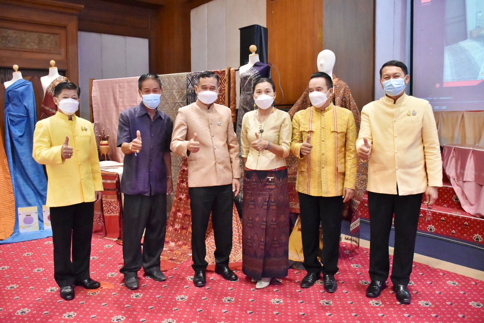 พช.มหาสารคาม ร่วมประชุมเชิงปฏิบัติการตรวจติดตามผลการดำเนินงานของหน่วยรับตรวจรายไตรมาส ครั้งที่3/2565 เขตตรวจราชการที่ 12 กลุ่มจังหวัดภาคตะวันออกเฉียงเหนือตอนกลาง