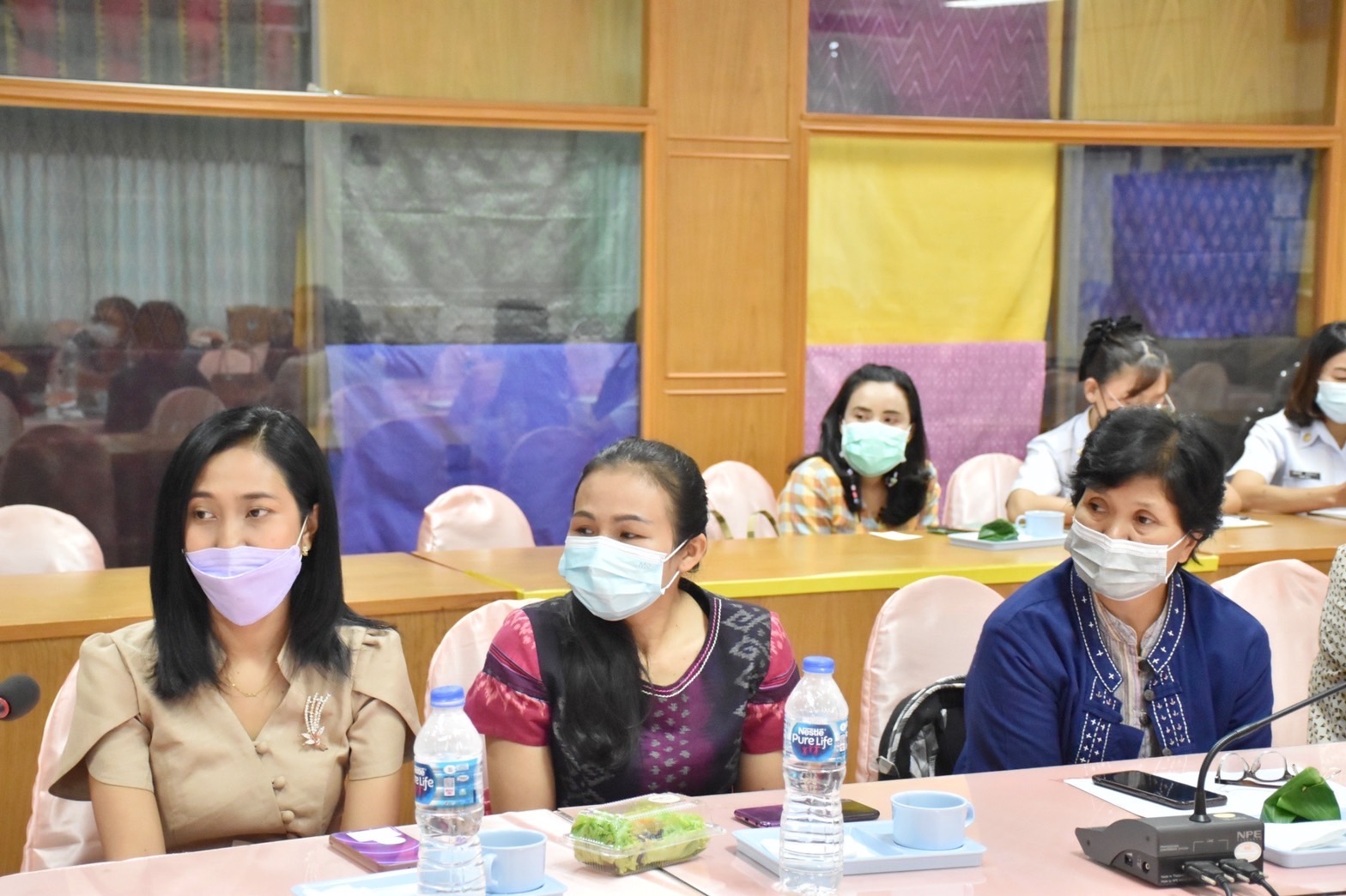 พช.มหาสารคาม ประชุมติดตามประเมินผลโครงการยกระดับศักยภาพเกษตรกรรุ่นใหม่ และผู้ประกอบการ/วิสาหกิจชุมชน ในการผลิตสินค้าชุมชน กิจกรรม พัฒนาศักยภาพผู้ประกอบการสู่ยุค 4.0