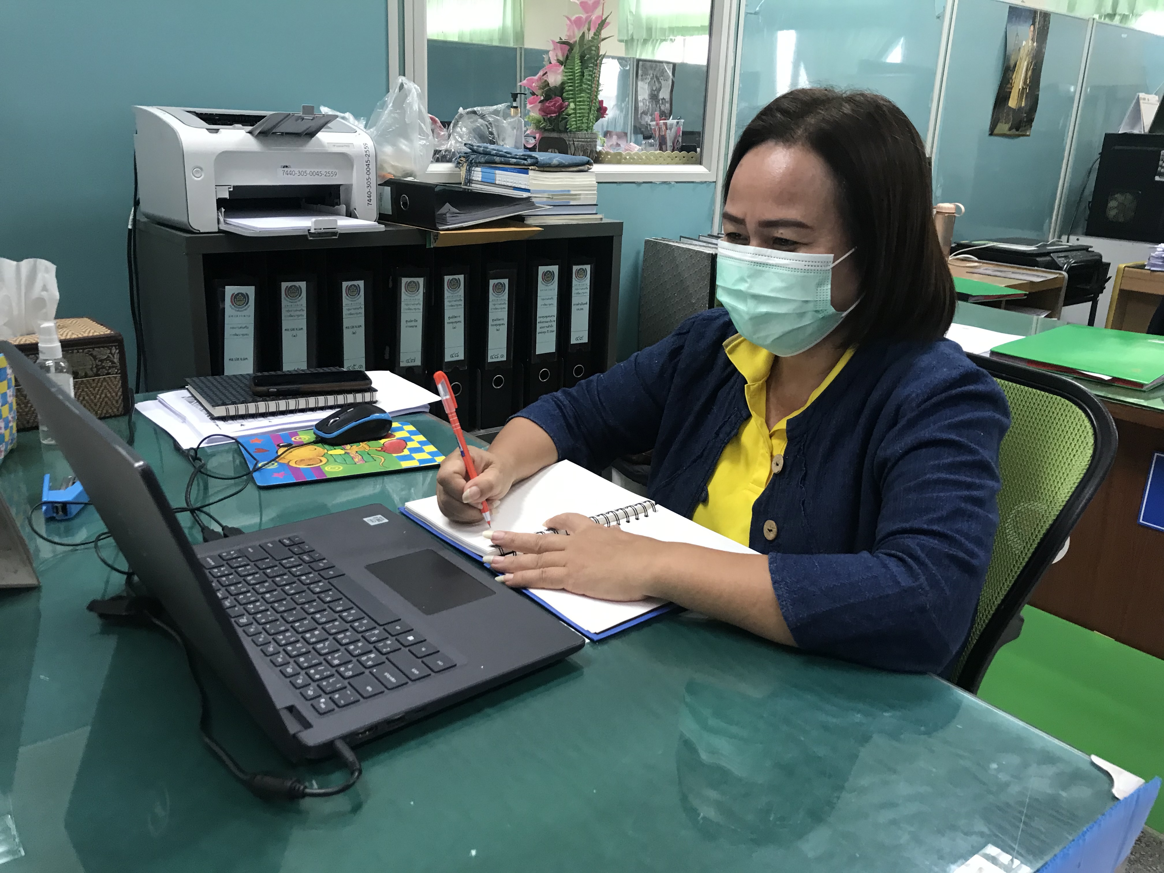 พช.มหาสารคามร่วมประชุมการขับเคลื่อนงานกองทุนแม่ของแผ่นดินระดับภาคตะวันออกเฉียงเหนือตอนบน ผ่านระบบOnline