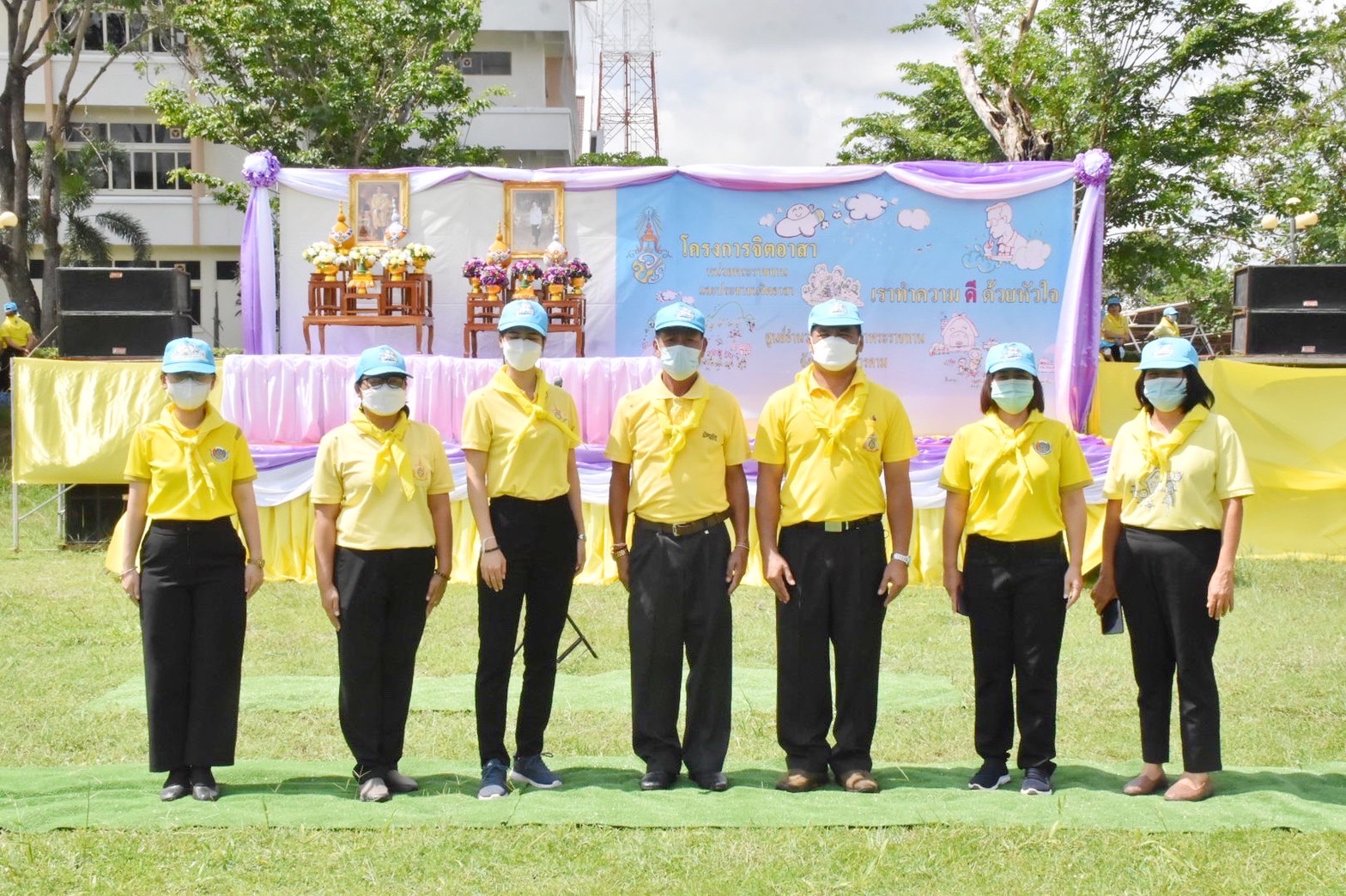 พช.มหาสารคาม ร่วมกิจกรรมจิตอาสาเฉลิมพระเกียรติสมเด็จพระนางเจ้าฯ พระบรมราชินี เนื่องในโอกาสวันเฉลิมพระชนมพรรษา 3 มิถุนายน 2565