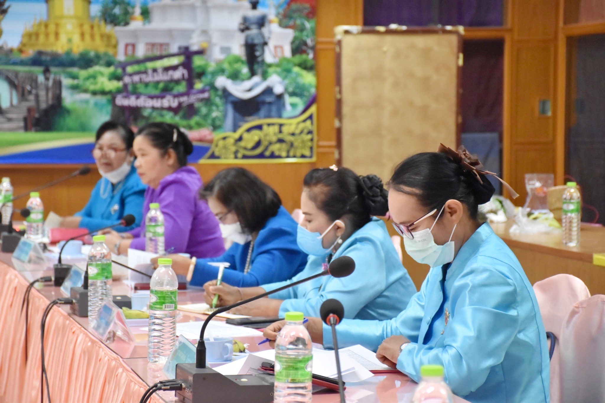 คณะทำงานขับเคลื่อนกองทุนพัฒนาบทบาทสตรีจังหวัดมหาสารคาม จัดประชุมครั้งที่ 4/2565