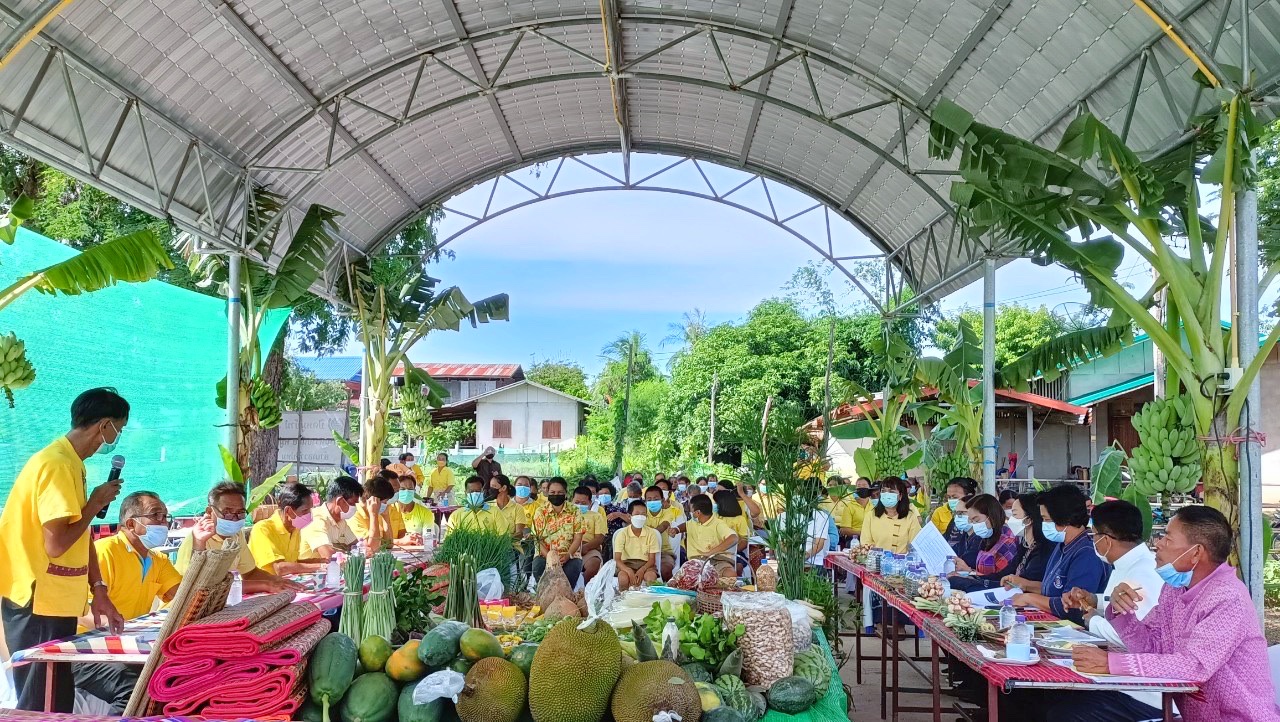 พช.มหาสารคาม ประกวดโครงการหมู่บ้านมั่นคงปลอดภัย ร่วมใจปลูกผัก น้อมนำแนวทางพระราชดำริของสมเด็จพระกนิษฐาธิราชเจ้ากรมสมเด็จพระเทพรัตนราชสุดาฯ สยามบรมราชกุมารีสร้างความมั่นคงทางอาหาร