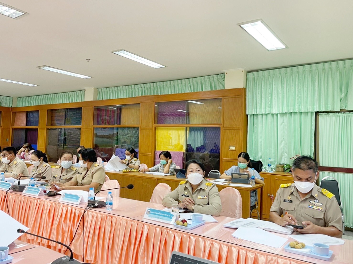 รองผู้ว่าราชการจังหวัดมหาสารคาม “ประชุมคณะทำงานรับผิดชอบตามมิติของปัญหาการขจัดความยากจนและพัฒนาคนทุกช่วงวัยอย่างยั่งยืน ตามหลักปรัชญาของเศรษฐกิจพอเพียงจังหวัดมหาสารคาม” (มิติปัญหาด้านความเป็นอยู่)