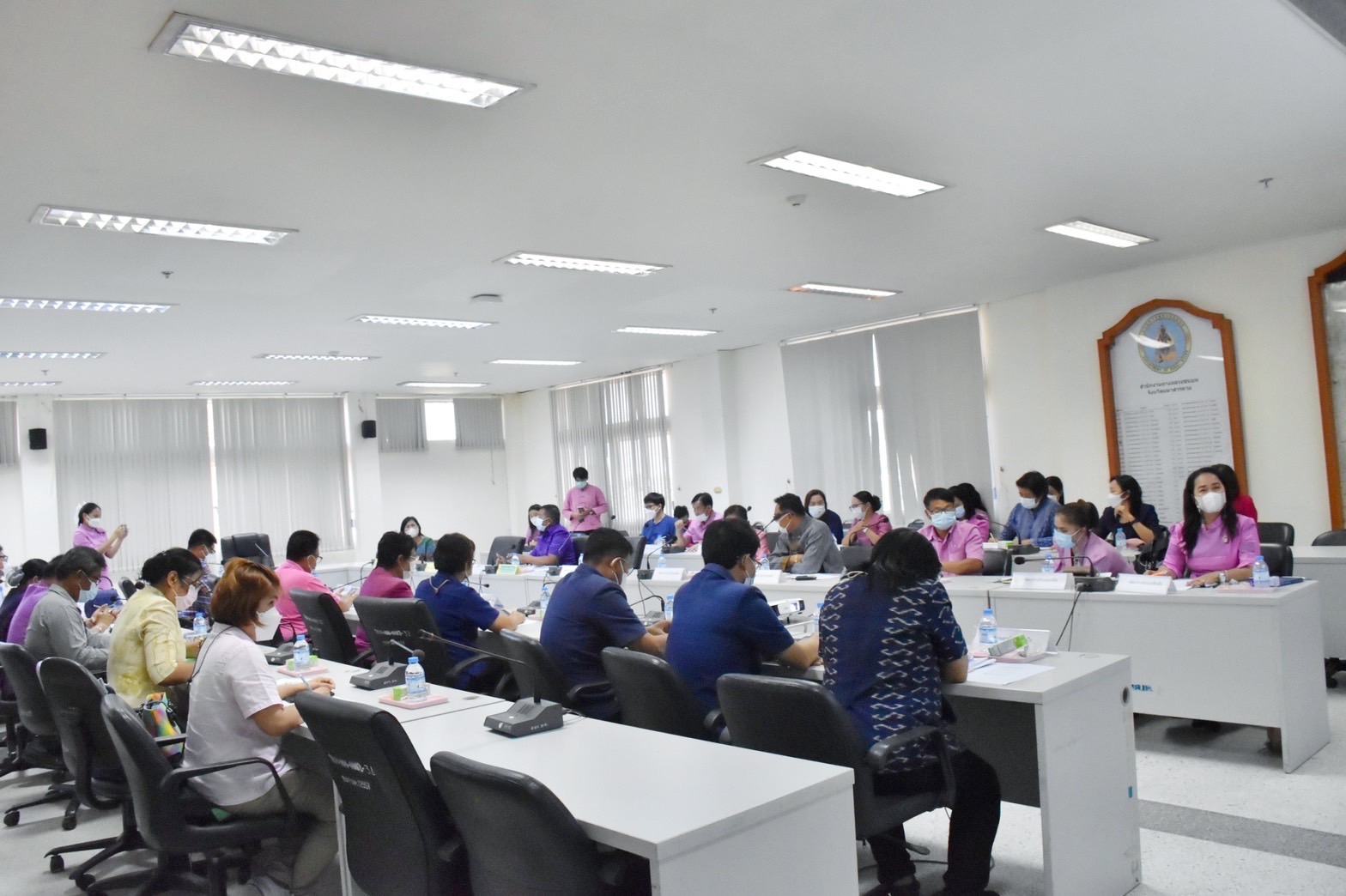 พช.มหาสารคาม ร่วมกับ สำนักงานจังหวัด เกษตรจังหวัด มหาวิทยาลัยมหาสารคาม ประชุมทีมขับเคลื่อนการดำเนินงาน ศจพ.จ.มหาสารคาม (มิติด้านรายได้)