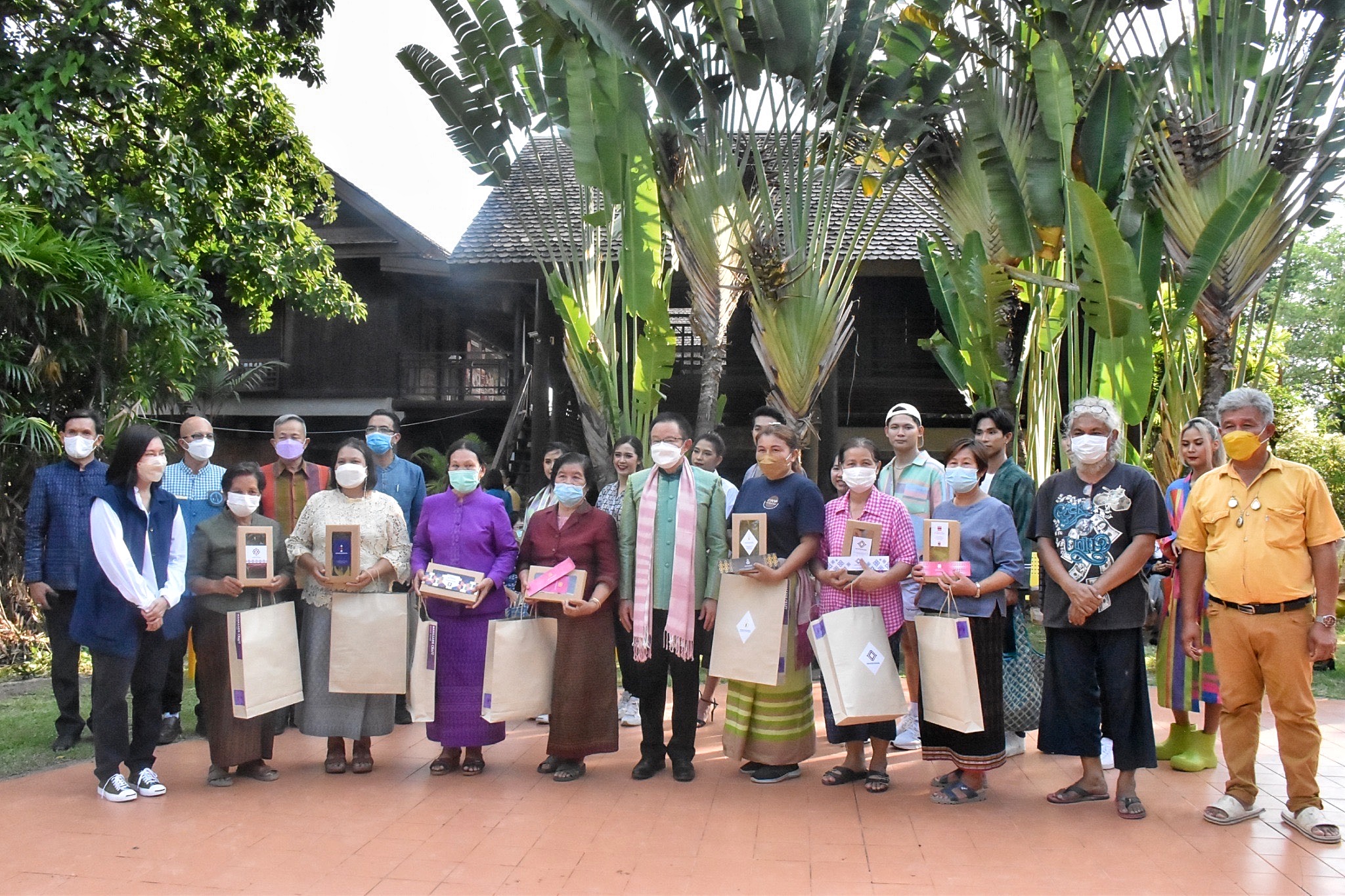 พช.มหาสารคาม ร่วมพิธีเปิดงาน”นวัตกรรมสร้างสรรค์ มหาสาร คราฟท์”
