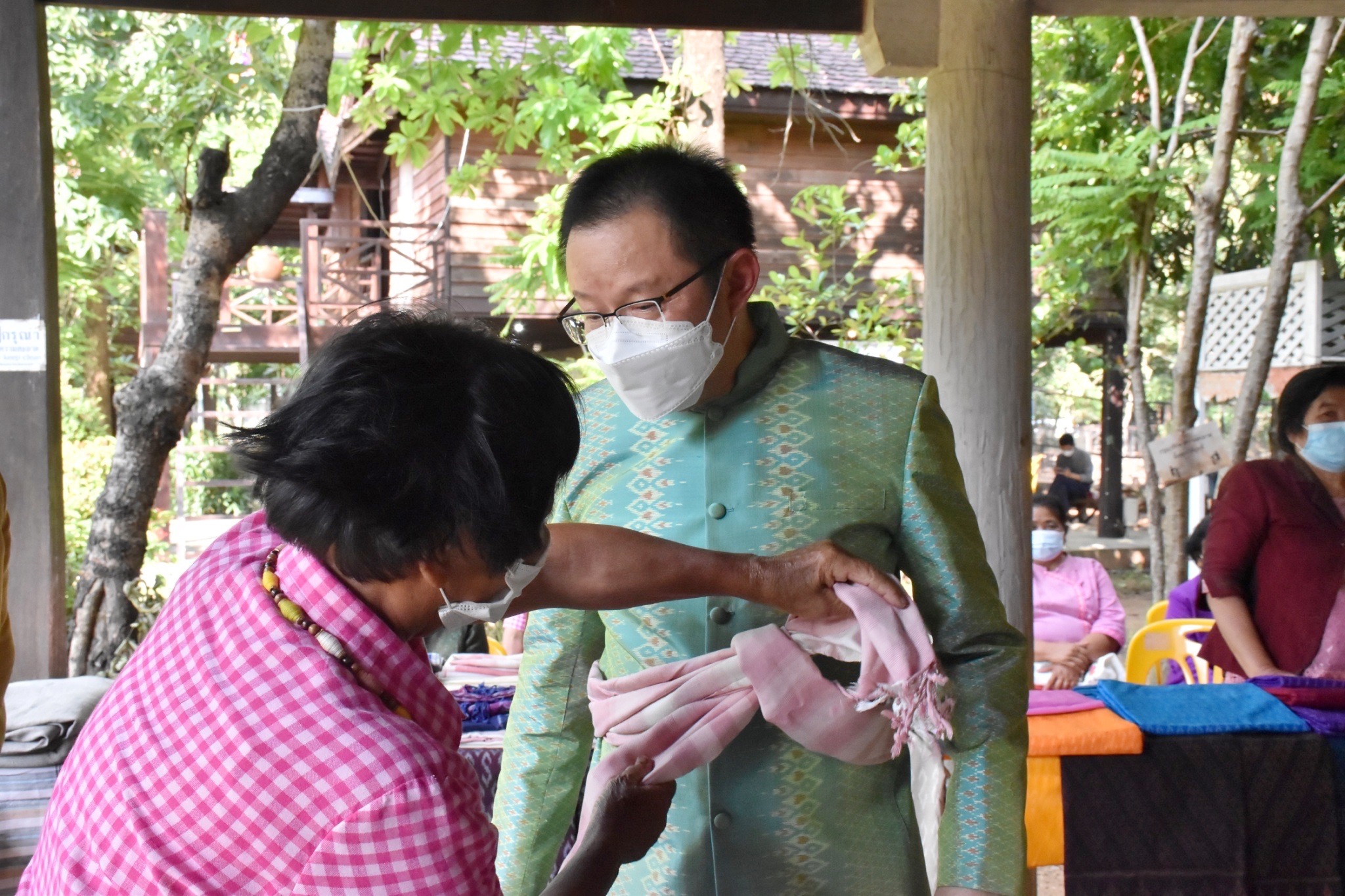 พช.มหาสารคาม ร่วมพิธีเปิดงาน”นวัตกรรมสร้างสรรค์ มหาสาร คราฟท์”