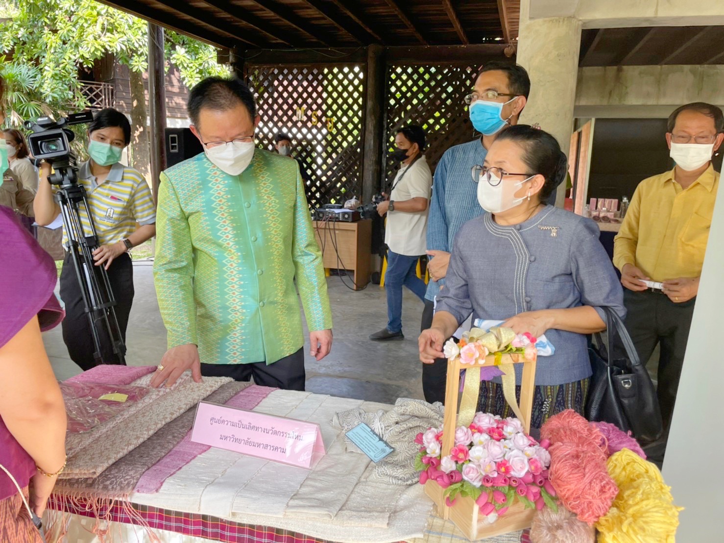 พช.มหาสารคาม ร่วมพิธีเปิดงาน”นวัตกรรมสร้างสรรค์ มหาสาร คราฟท์”