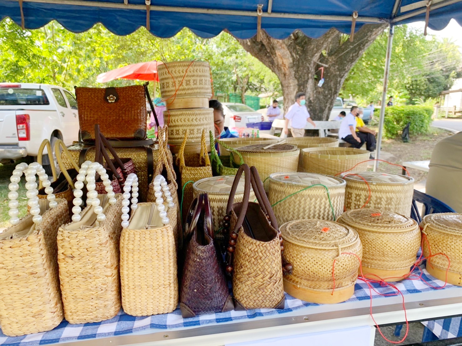 พช.จังหวัดมหาสารคามร่วมเป็นเกียรติในพิธีเปิด การจัดนิทรรศการ วันสถาปนากรมชลประทาน 120 ปี