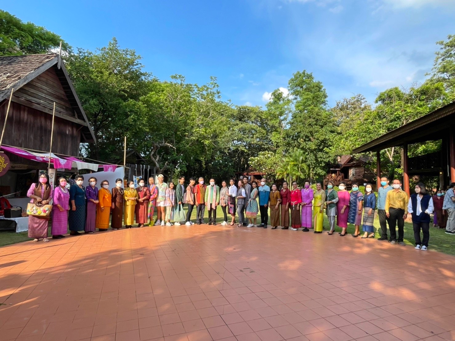 พช.มหาสารคาม ร่วมพิธีเปิดงาน”นวัตกรรมสร้างสรรค์ มหาสาร คราฟท์”
