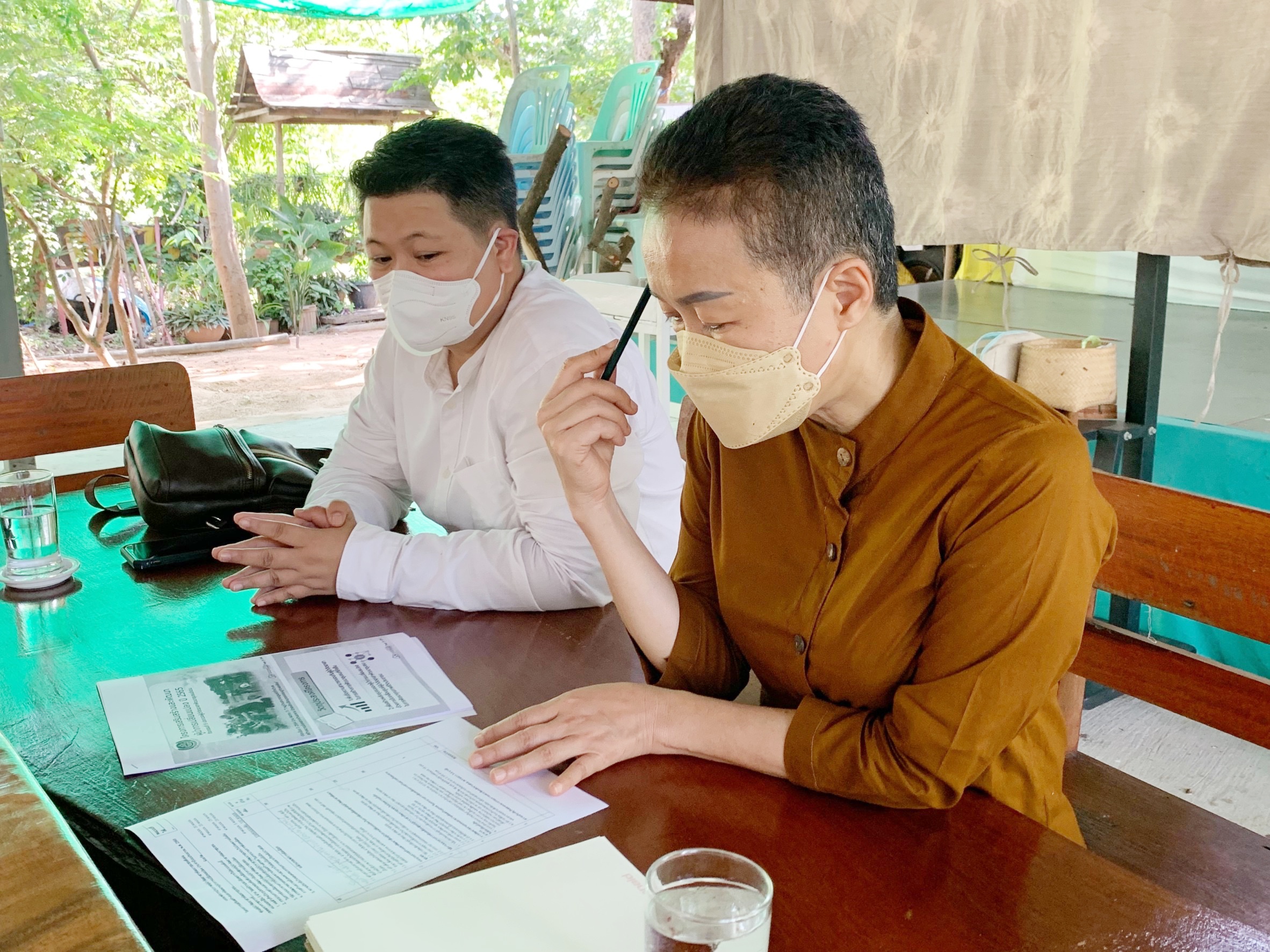 พช.มหาสารคามเตรียมความพร้อมการประกวดผู้นำจิตอาสาพัฒนาชุมชนดีเด่น ผ่านระบบ (Zoom Cloud Meeting)
