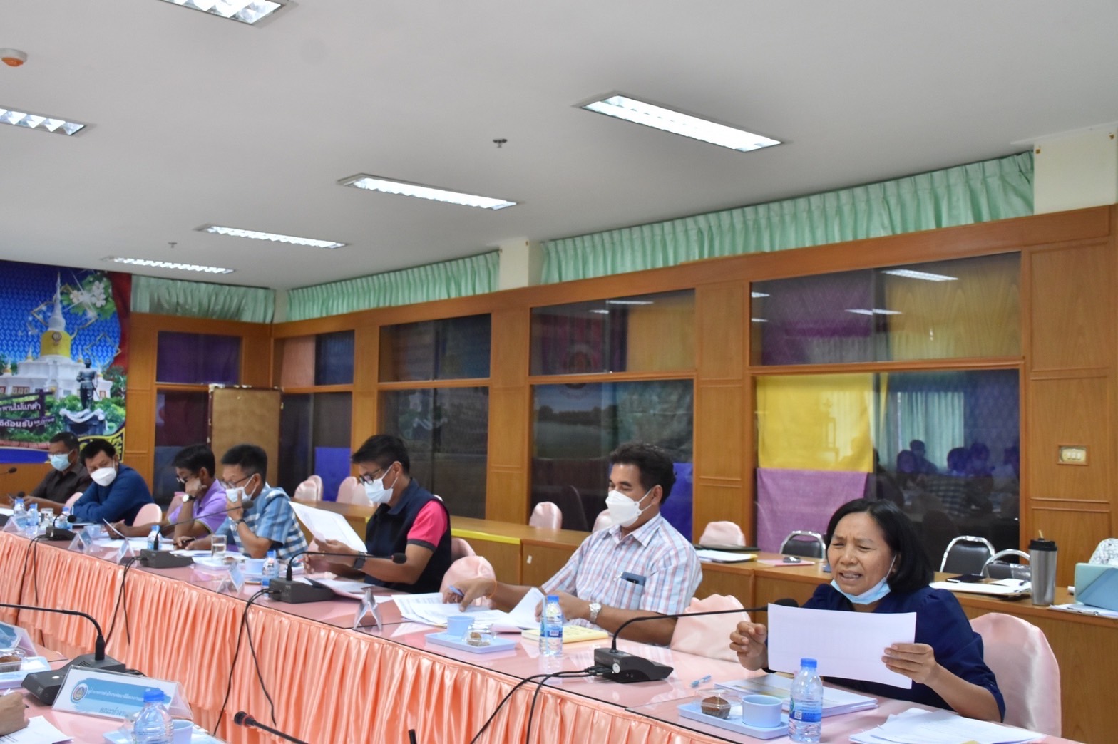 รองผู้ว่าราชการจังหวัดมหาสารคาม “ประชุมคณะทำงานรับผิดชอบตามมิติของปัญหาการขจัดความยากจนและพัฒนาคนทุกช่วงวัยอย่างยั่งยืน ตามหลักปรัชญาของเศรษฐกิจพอเพียงจังหวัดมหาสารคาม” (มิติปัญหาด้านรายได้)
